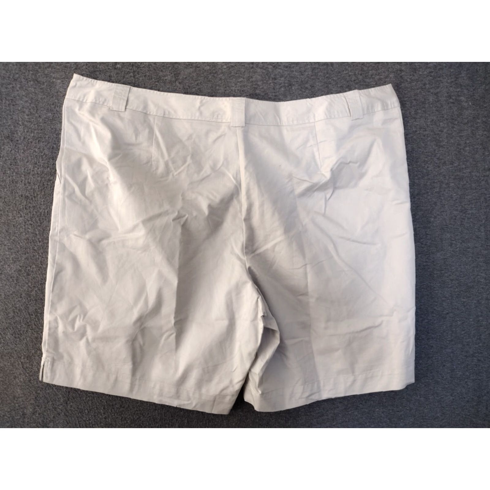 Vintage VINTAGE White Stag Khaki Shorts Chino Style Beige 26W Women Adults Regular Plus Size XS? Size 26" / US 2 / IT 38 - 2 Thumbnail