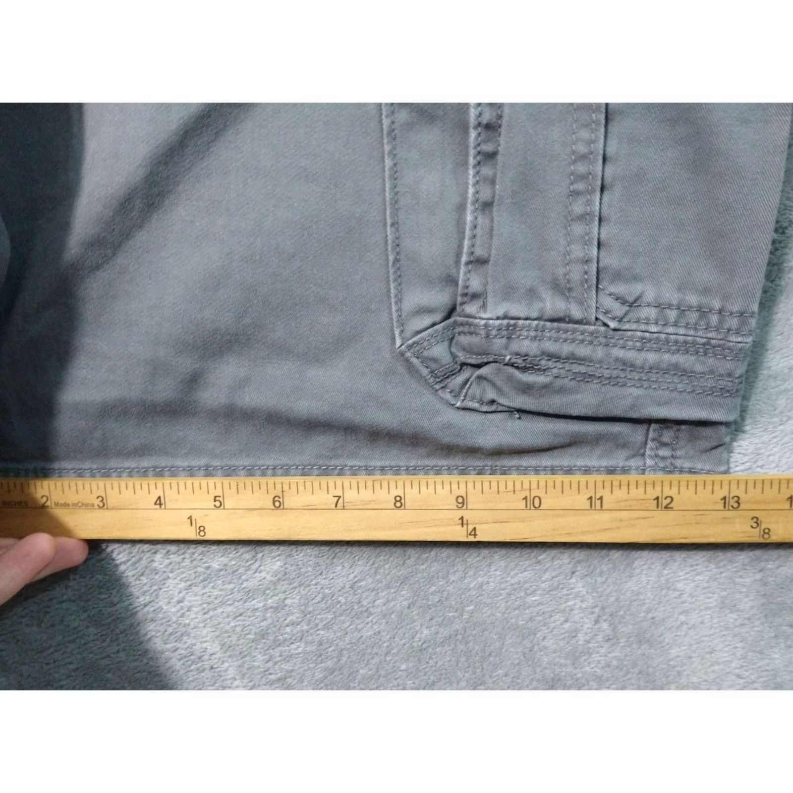 Vintage UNIONBAY Shorts Mens 38 x 10 Gray Cargo Baggy Skater Grunge Utility Hiking Shorts Mens Gray Cargo Pocket Regular 38in Cotton Size US 38 / EU 54 - 6 Thumbnail