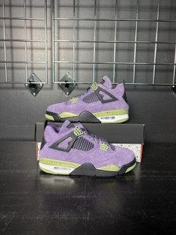 Jordan Brand Air Jordan 4 Retro "Canyon Purple" (WMNS) - Size 7.5 Size US 7.5 / IT 37.5 - 1 Thumbnail