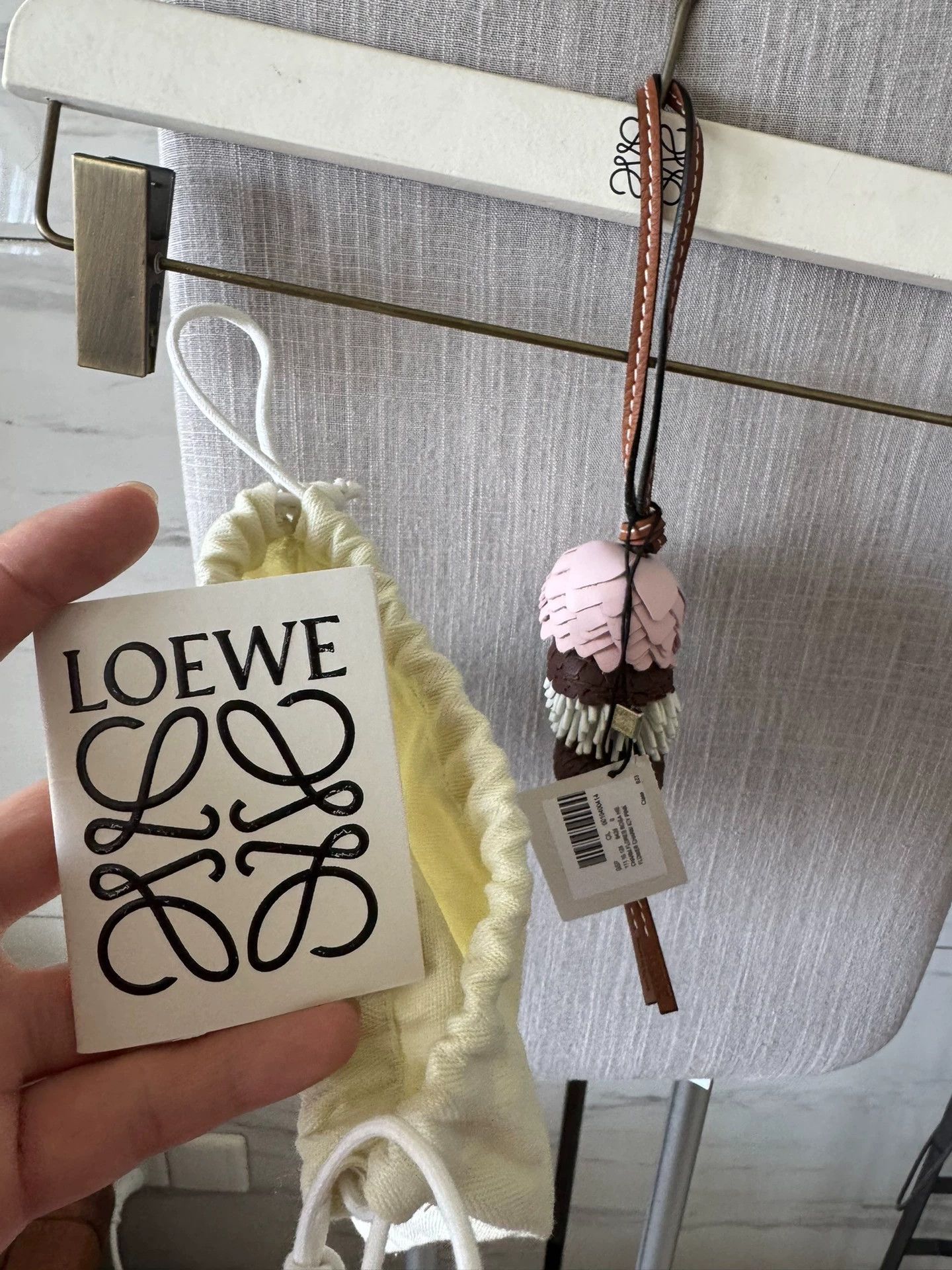 Loewe LOEWE four pinecone charm new with tags Size ONE SIZE - 9 Thumbnail