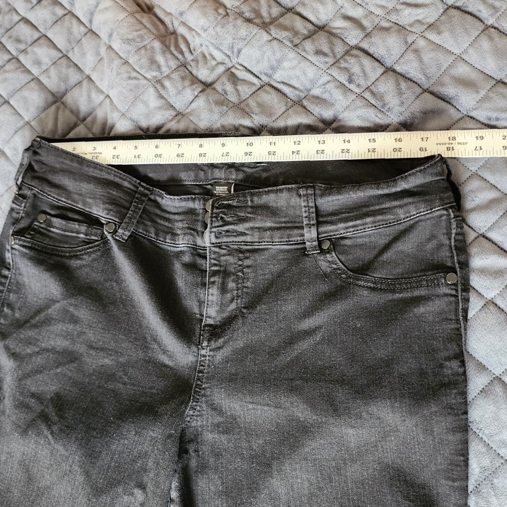 Torrid Torrid 18S Black Denim Straight Leg Jeans Stretch Plus Pants Womens Size 40" / US 18 - 5 Thumbnail