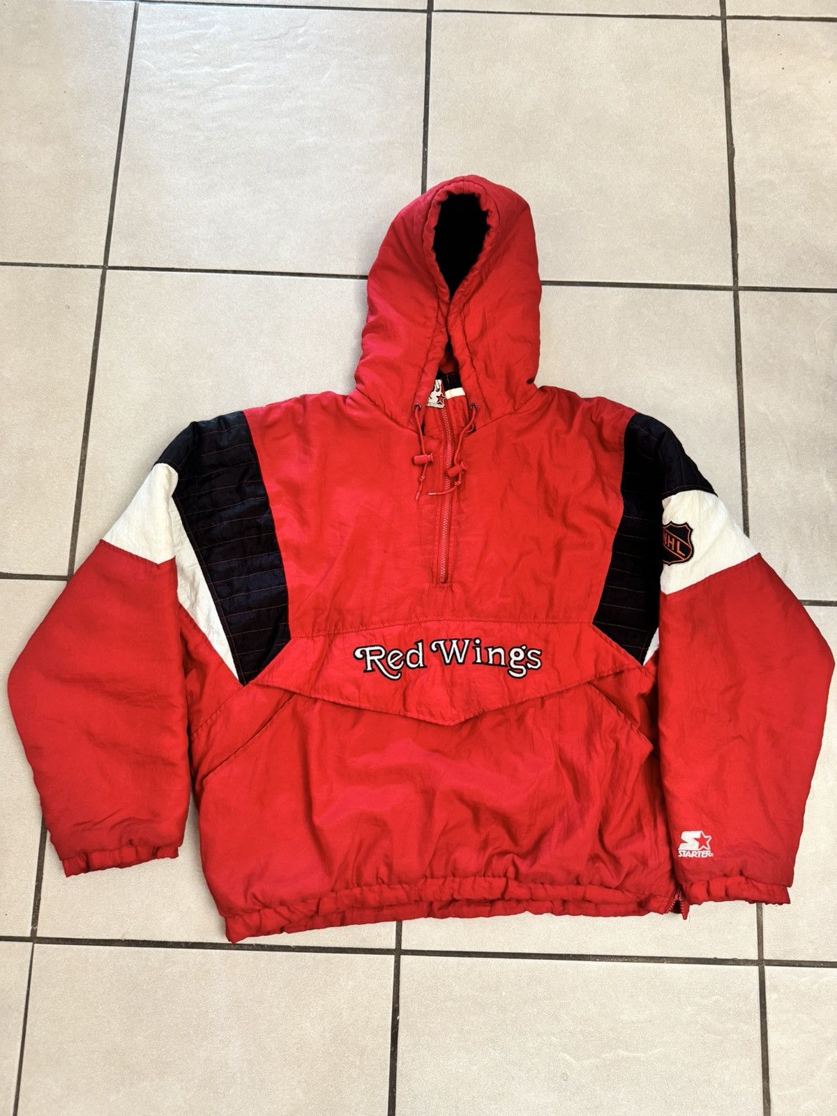 Starter Starter red wing detrit hockey nhl Size US L / EU 52-54 / 3 - 6 Thumbnail