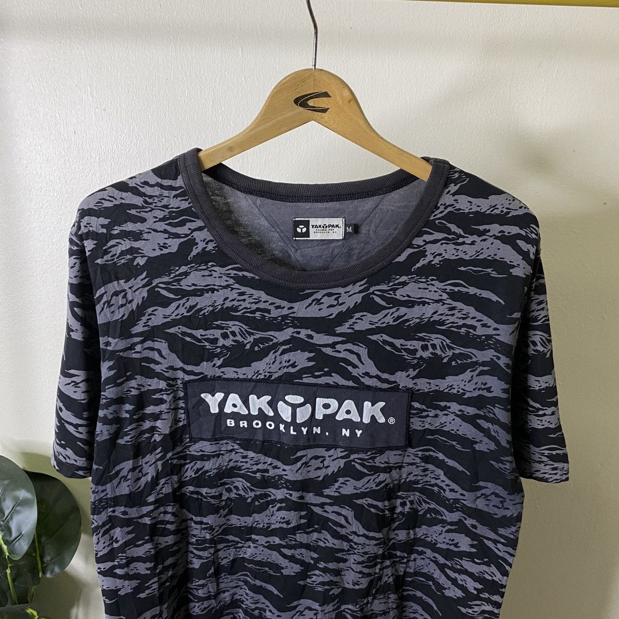 Vexed Generation Yak Pak Bogo Tiger Stripes Camo T Shirt Size US M / EU 48-50 / 2 - 2 Thumbnail