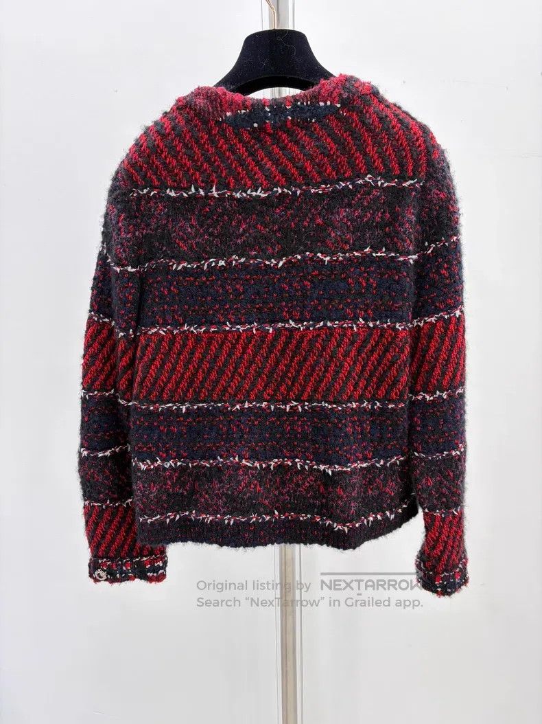 Chanel Chanel Autumn and winter striped double-breasted knitted j Size XS / US 0-2 / IT 36-38 - 2 Thumbnail