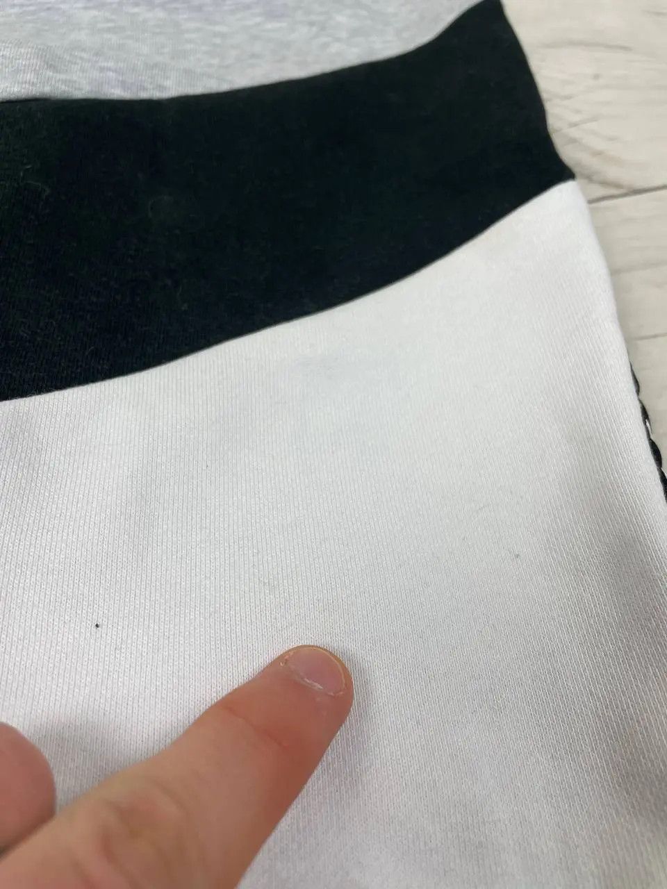 Lacoste Lacoste Lampas Sweatpants Size US 30 / EU 46 - 17 Thumbnail