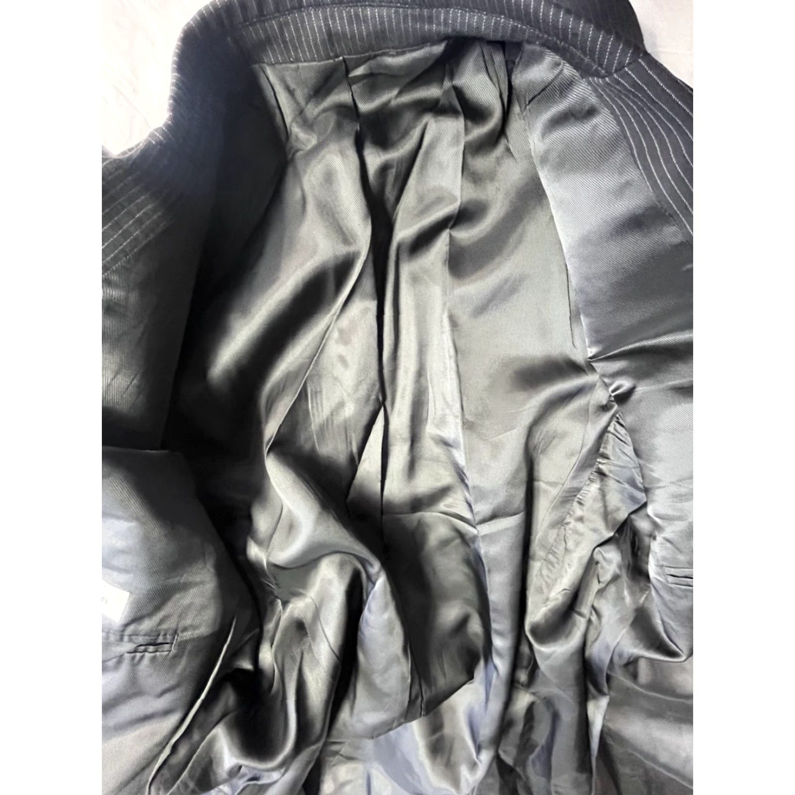 Calvin Klein Calvin Klein Sport Coat Blazer Jacket Notch Lapel Wool 43R Gray Stripe Two-Button Double-Vented Regular Mens Size 46R - 6 Thumbnail