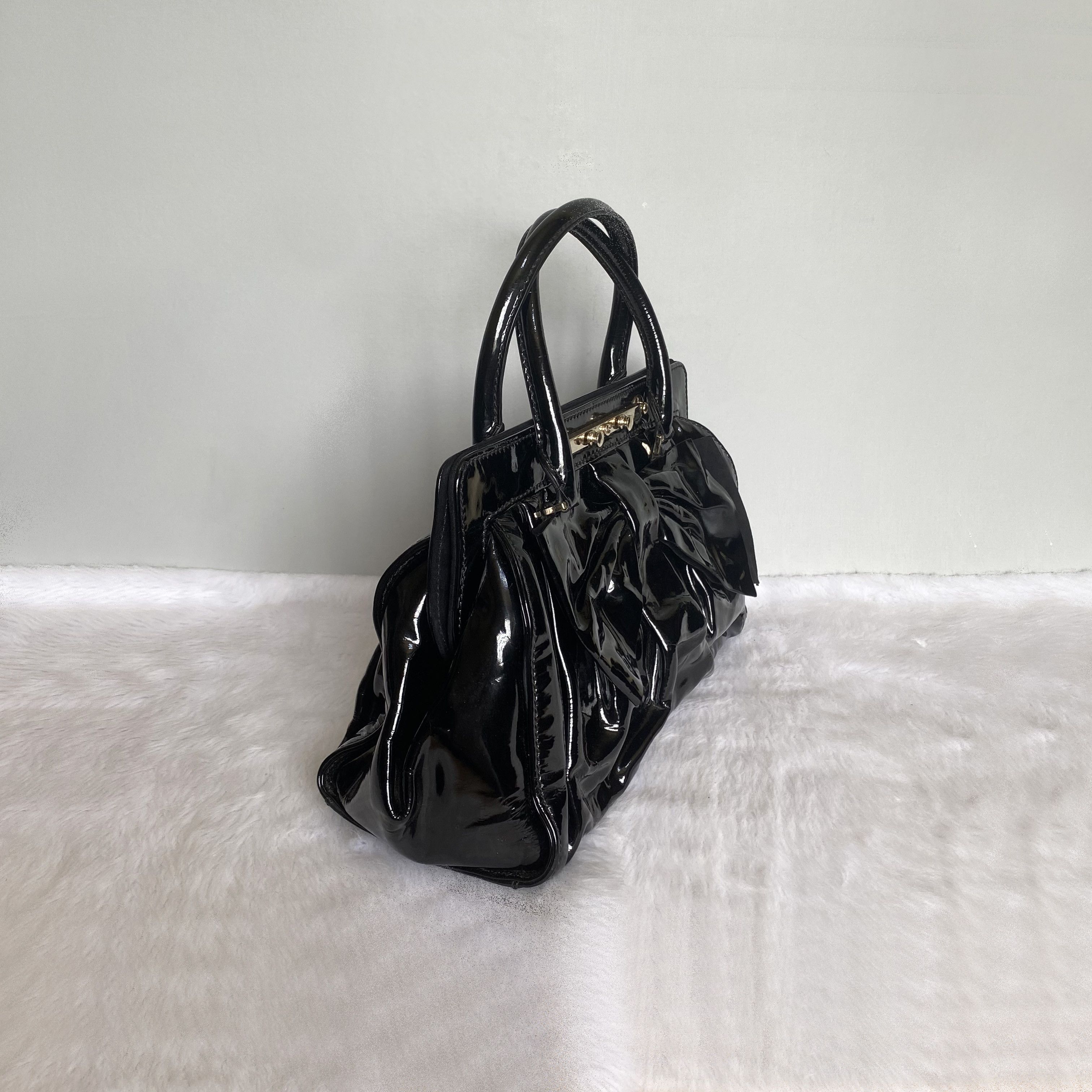 Valentino × Vintage Vintage Black Bow Patent Leather Top Handle Satchel Bag Size ONE SIZE - 3 Thumbnail