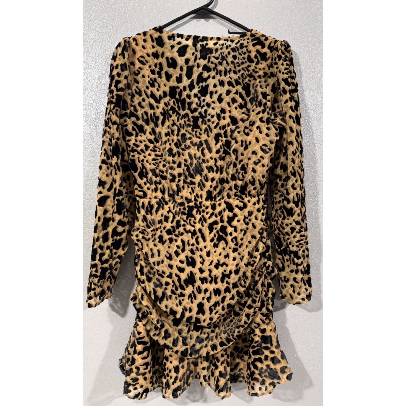 ASTR The Label ASTR Nikita Dress Women's S Leopard Velvet Print V Neck Lined Size S / US 4 / IT 40 - 7 Thumbnail