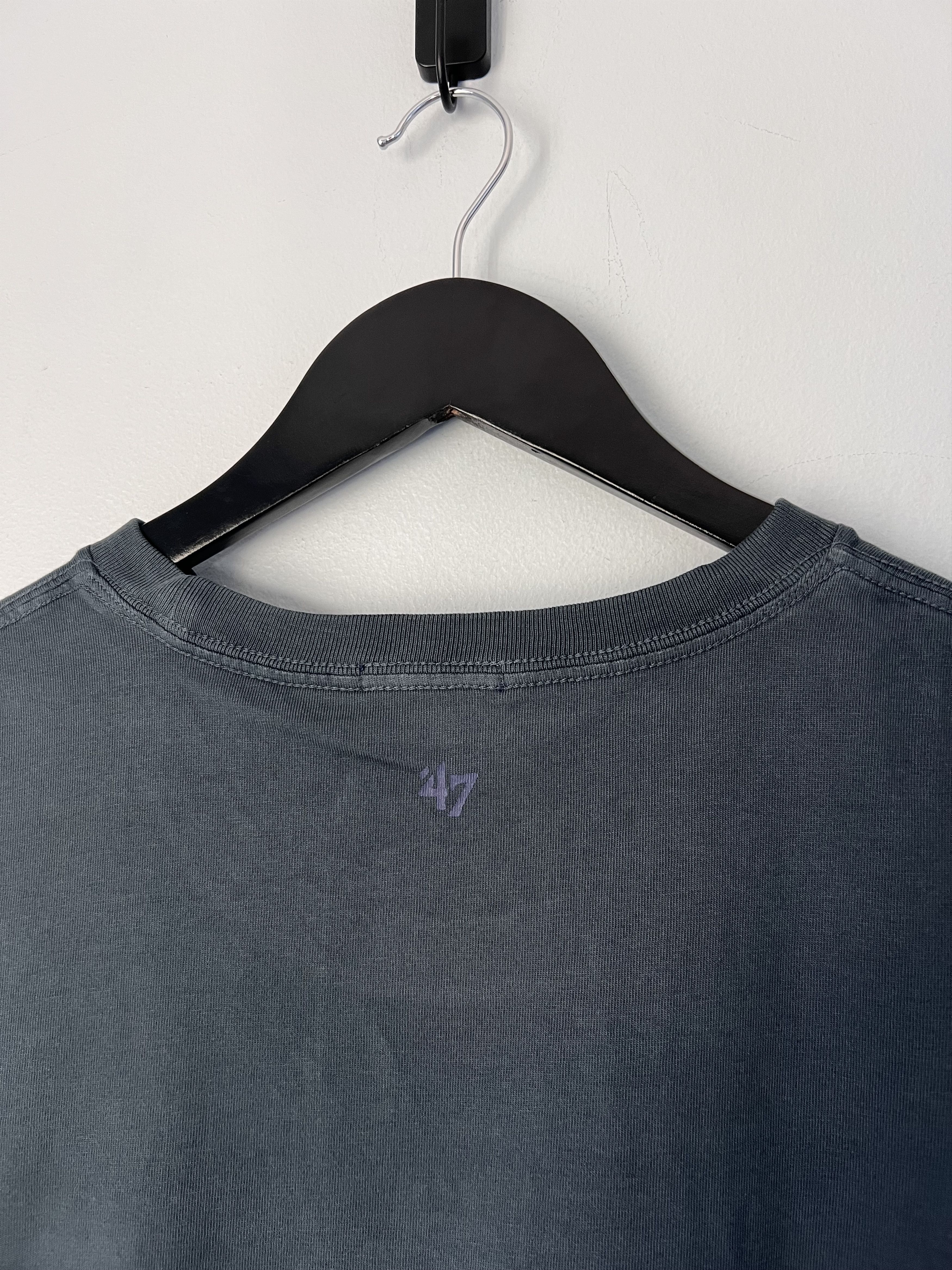 Kith × NFL Kith NFL New York Giants Vintage Tee in Nocturnal Blue Size US XL / EU 56 / 4 - 4 Thumbnail