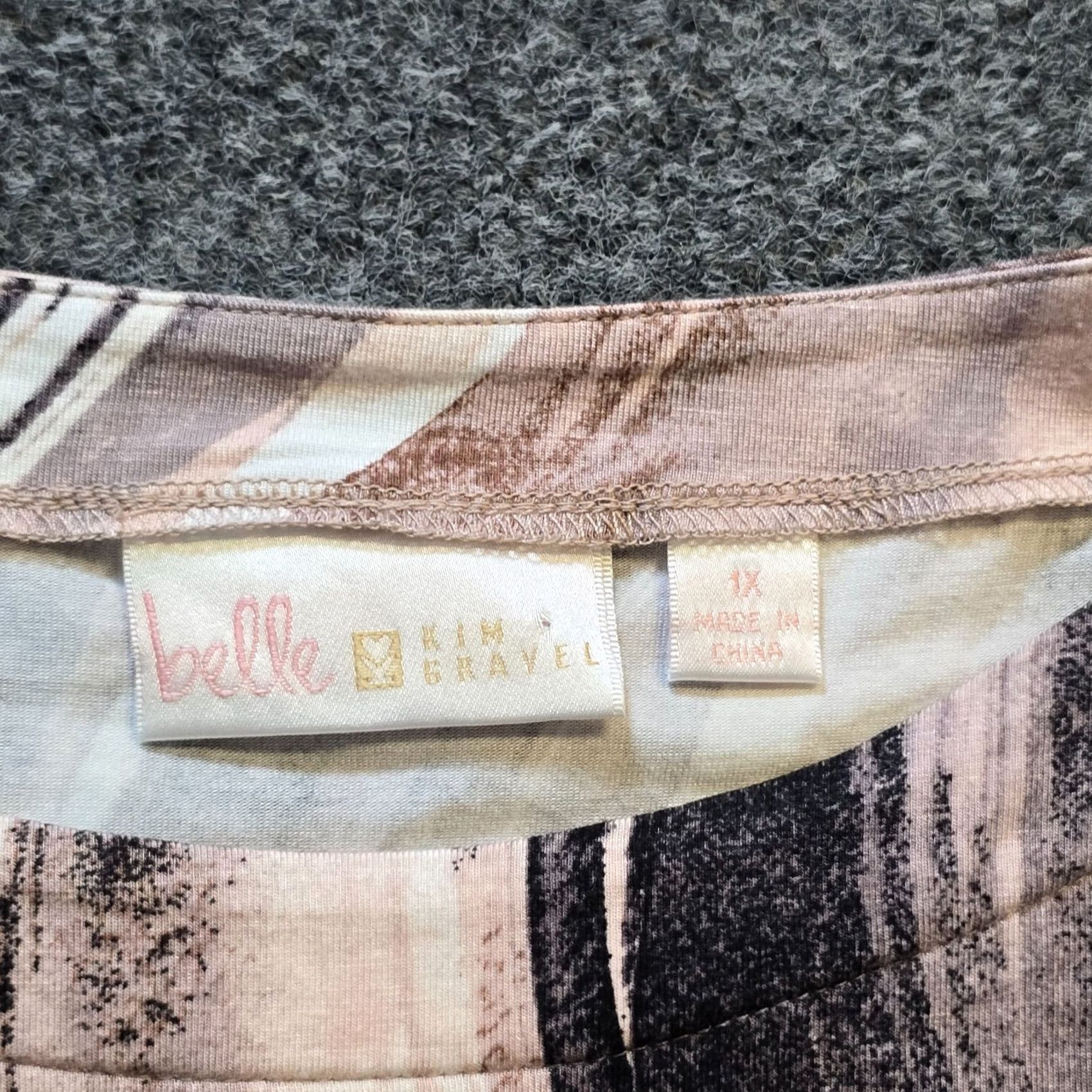 Vintage Belle Kim Gravel Top Womens 1X Pink Swirl 3/4 Sleeve Stretch Blouse Knit Shirt Womens Plus Size 1X Pink Swirl Size XL / US 12-14 / IT 48-50 - 3 Thumbnail