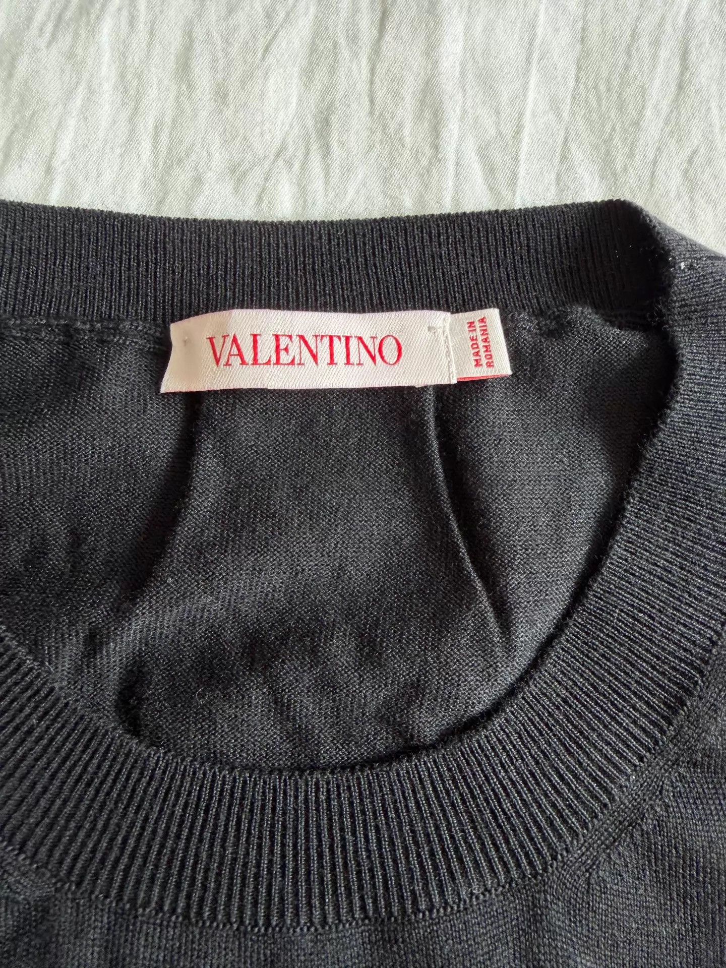 Valentino Valentino Men's Superfine Wool Sweater K33 Size US XL / EU 56 / 4 - 2 Thumbnail