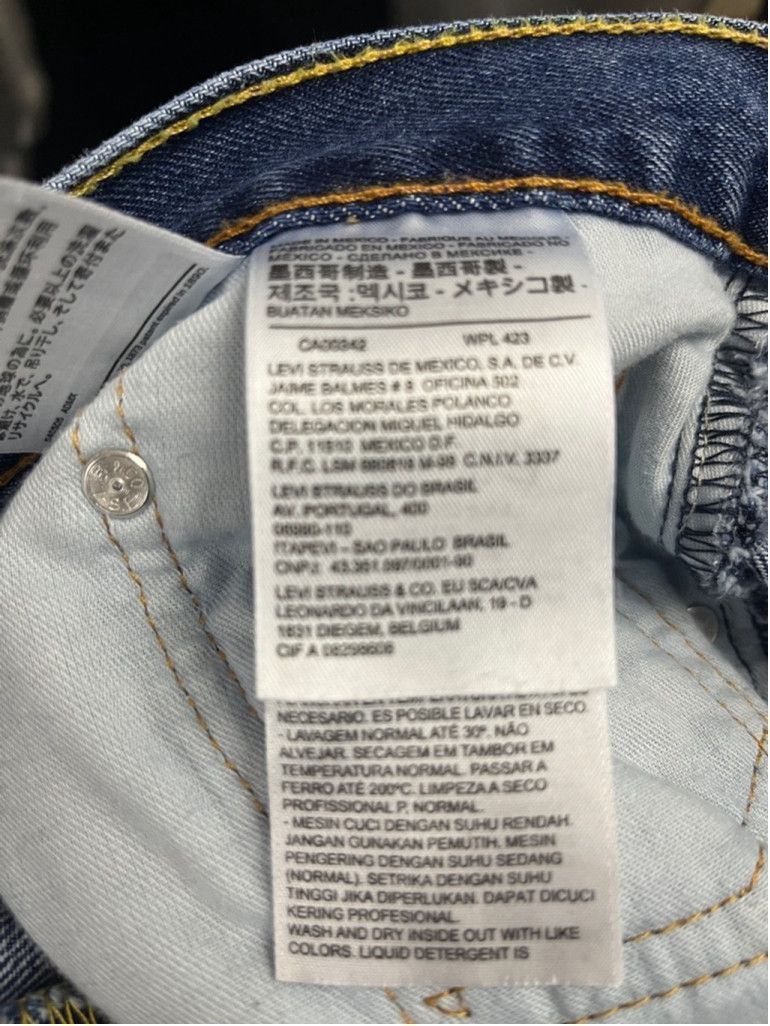 Levi's × Levi's Vintage Clothing Men's Levi's 550 Jeans Size W40 L30 Blue Denim Size US 40 / EU 56 - 9 Thumbnail