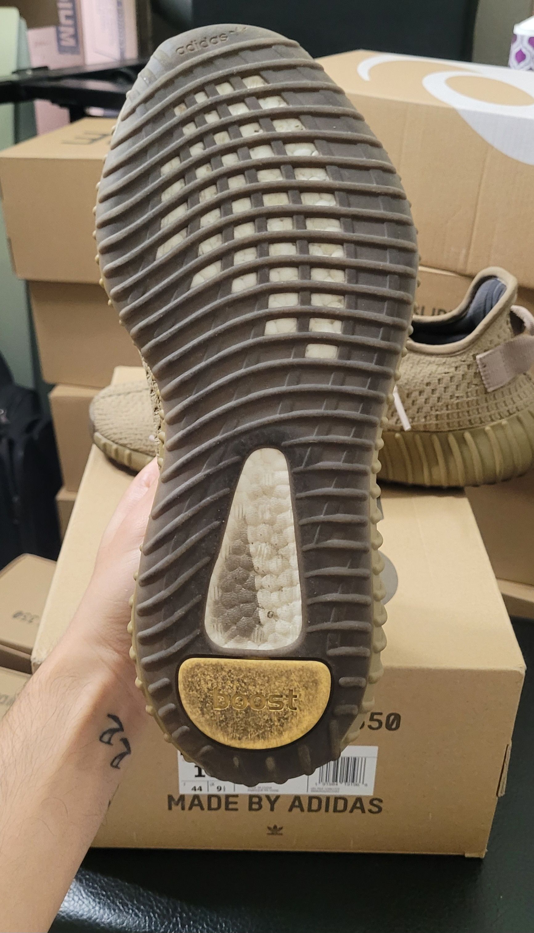 Adidas × Kanye West Adidas Yeezy 350 V2 Earth Size US 10 / EU 43 - 5 Thumbnail