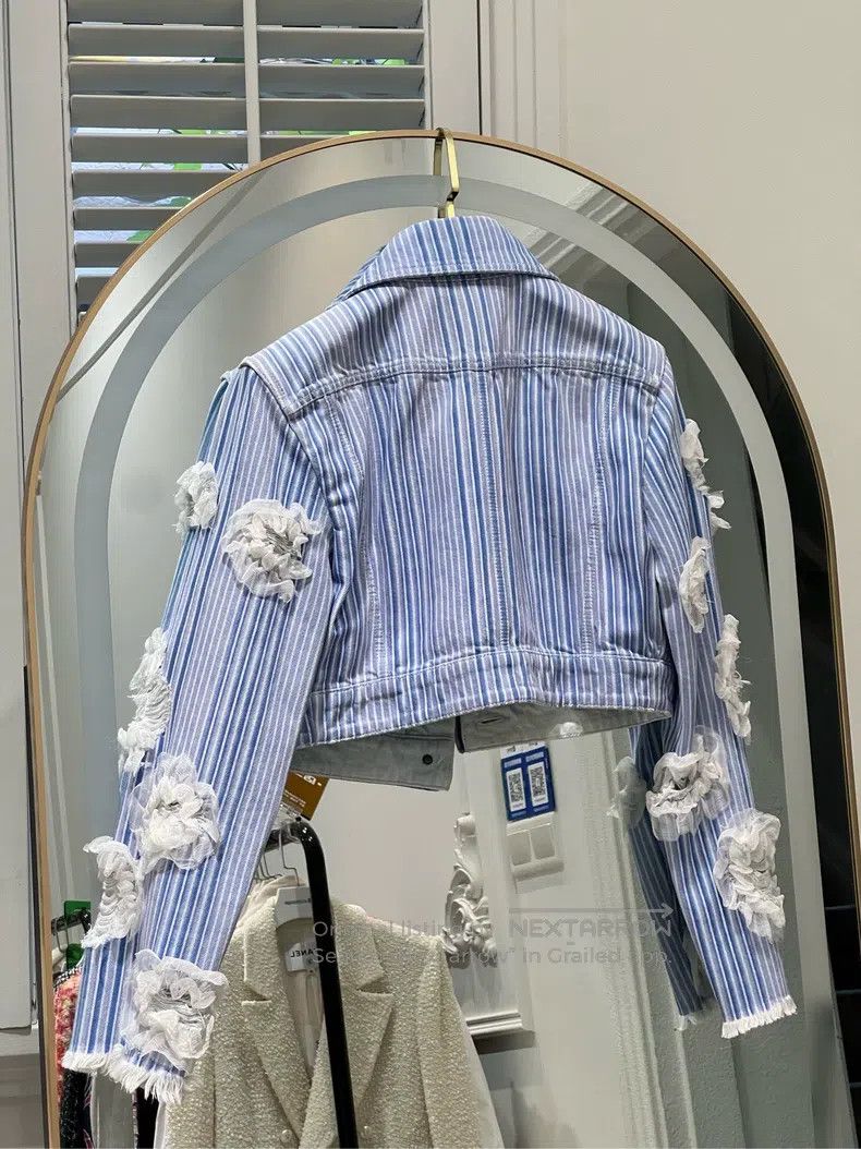 Chanel Chanel 18-year-old waterfall series blue cloud denim jacke Size XS / US 0-2 / IT 36-38 - 2 Thumbnail
