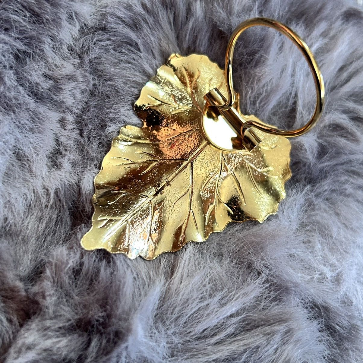 Vintage Vintage 70s gold plated leaf scarf clothing clip Size ONE SIZE - 7 Thumbnail