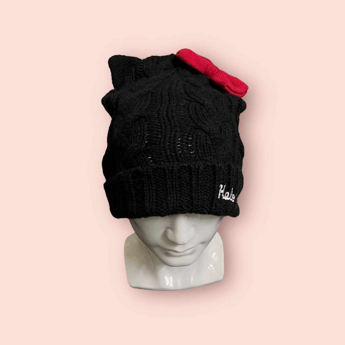 Anime × Cartoon Network × Japanese Brand RARE HELLO KITTY CAT EARS RED RIBBON KNITTED BEANIE Size ONE SIZE - 13 Thumbnail