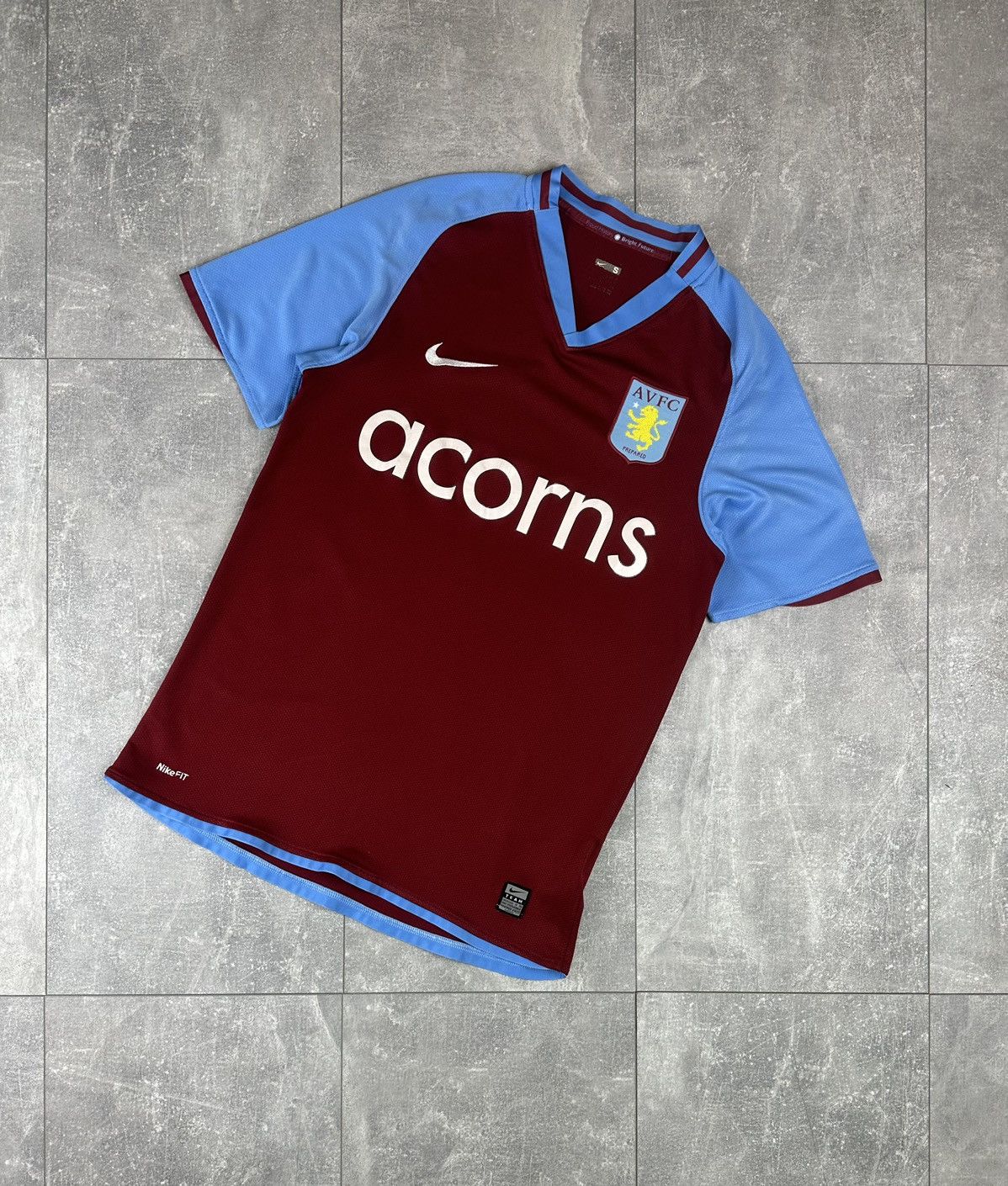 Nike Nike Aston Villa 2008/09 Home Soccer Football Jersey Size US S / EU 44-46 / 1 - 1 Thumbnail