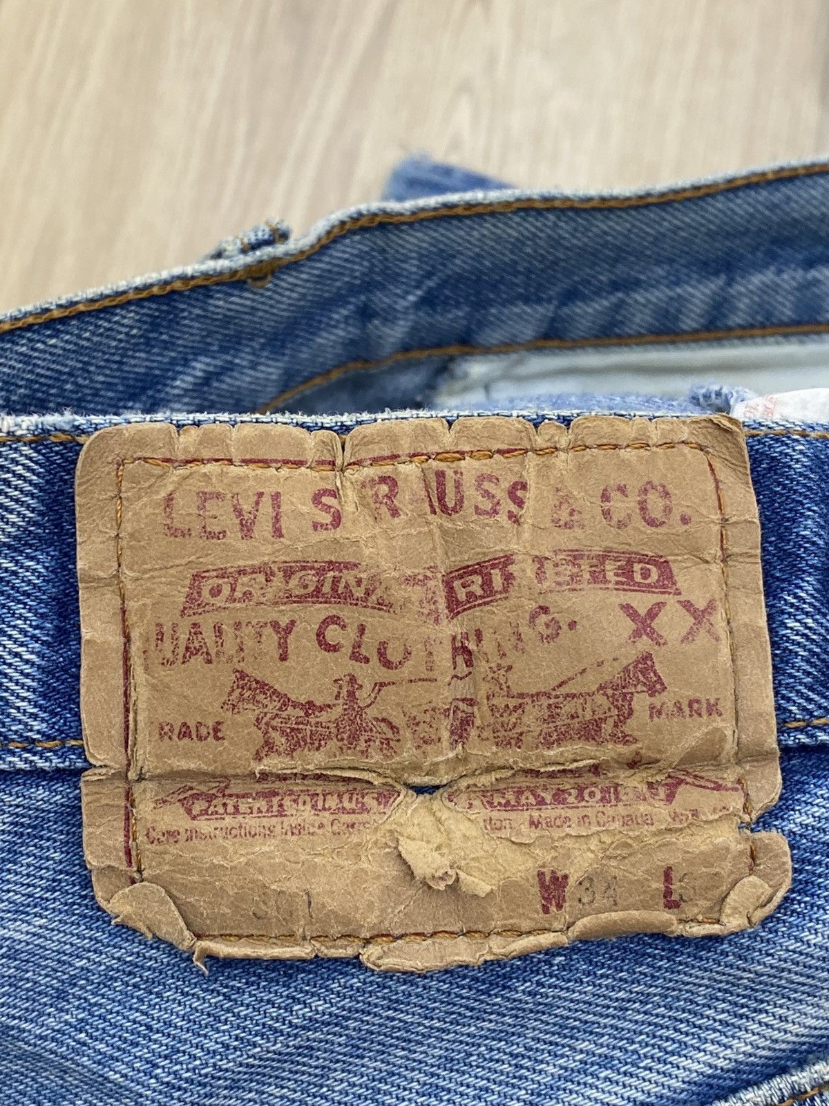 Levi's Vintage Clothing Vintage 90s Levis 501 Mud Wash Faded Distressed Style Jeans Size US 31 - 18 Thumbnail