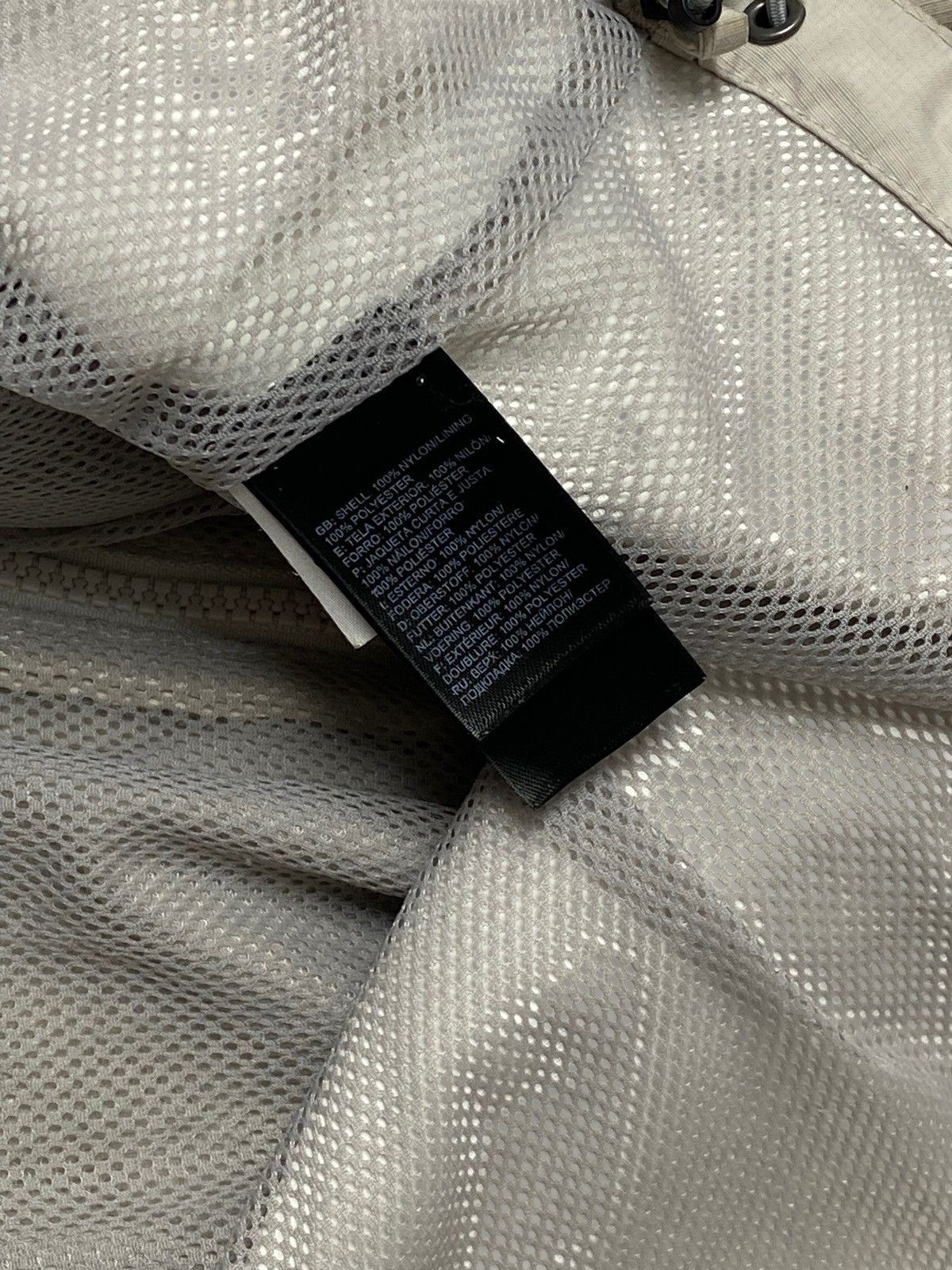 The North Face Vintage THE NORTH FACE Grey Waterproof Windbreaker Shell Size US M / EU 48-50 / 2 - 6 Thumbnail
