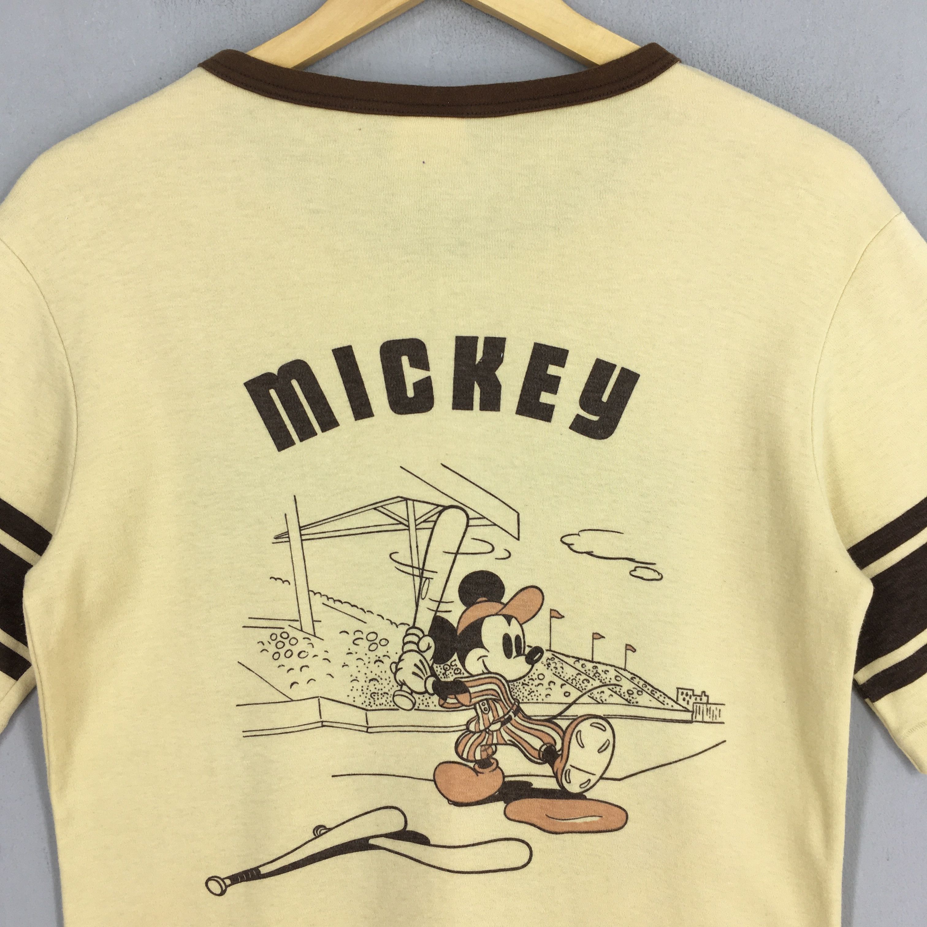 Disney Vintage 1980's Mickey Mouse Disney Yellow Tshirt Large Size US L / EU 52-54 / 3 - 8 Thumbnail