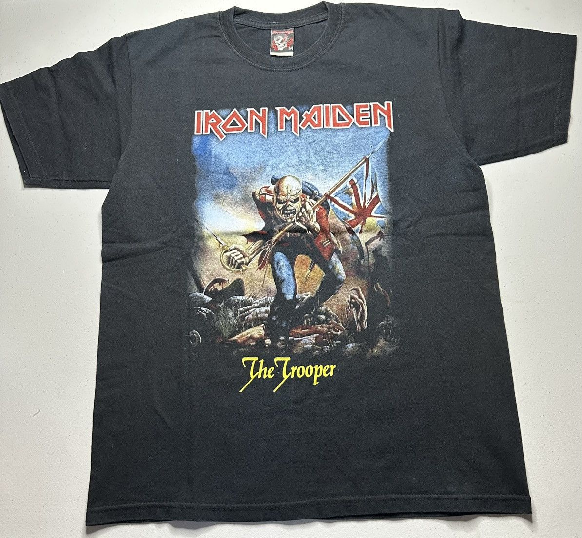 Band Tees Vintage iron maiden The Trooper Band Tee T-shirt Size US M / EU 48-50 / 2 - 1 Thumbnail