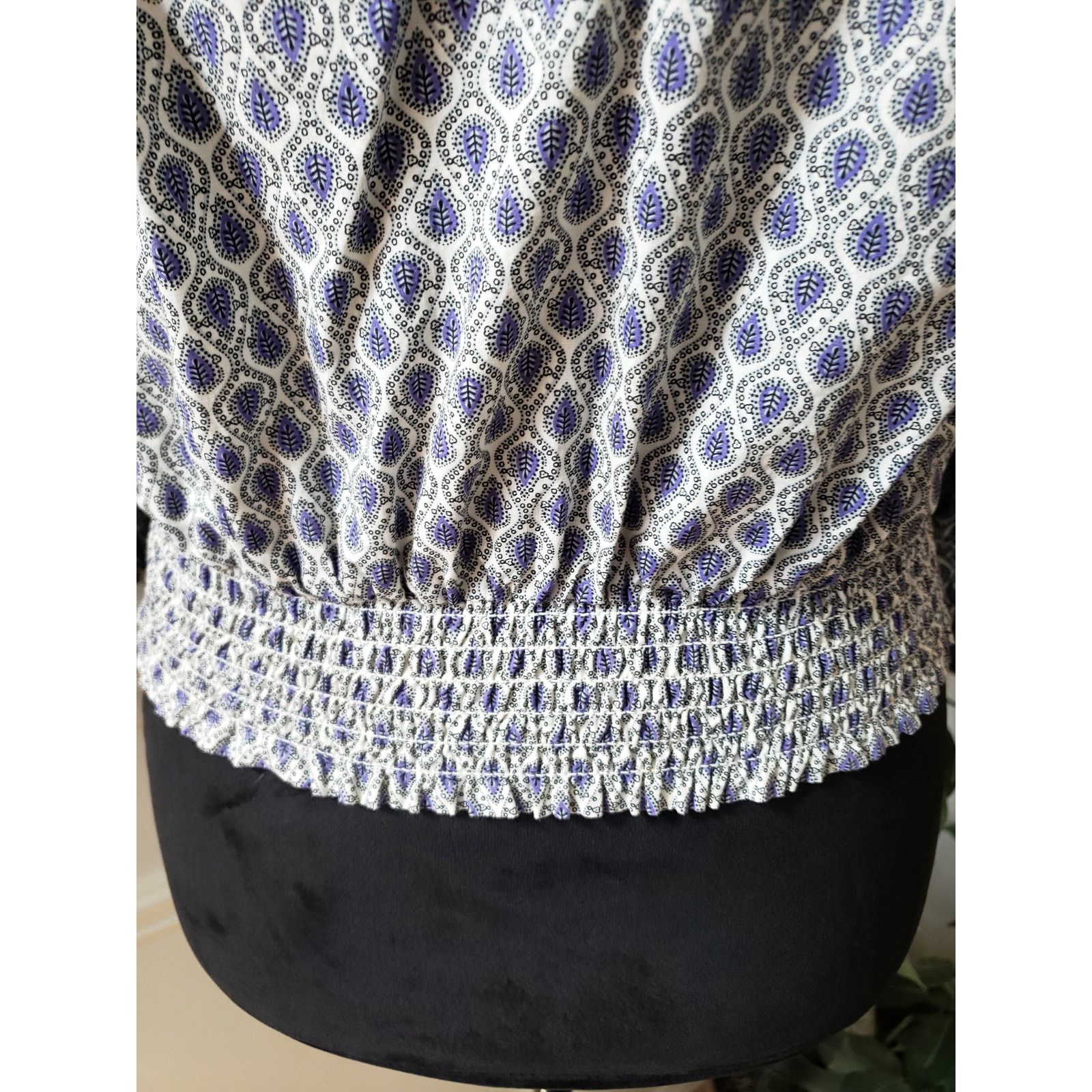 Ann Taylor Ann Taylor Blouse Women XXS Purple White Smocked Waist Top Size S / US 4 / IT 40 - 6 Thumbnail