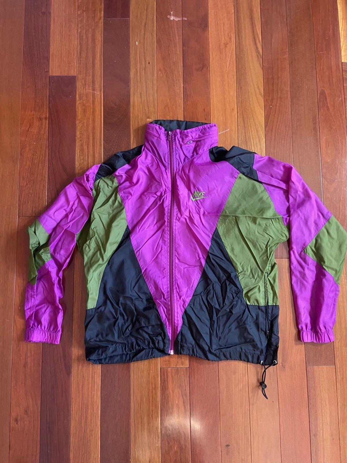 Nike Vintage Nike Jacket Windbreaker Green Purple Large Size US L / EU 52-54 / 3 - 1 Thumbnail