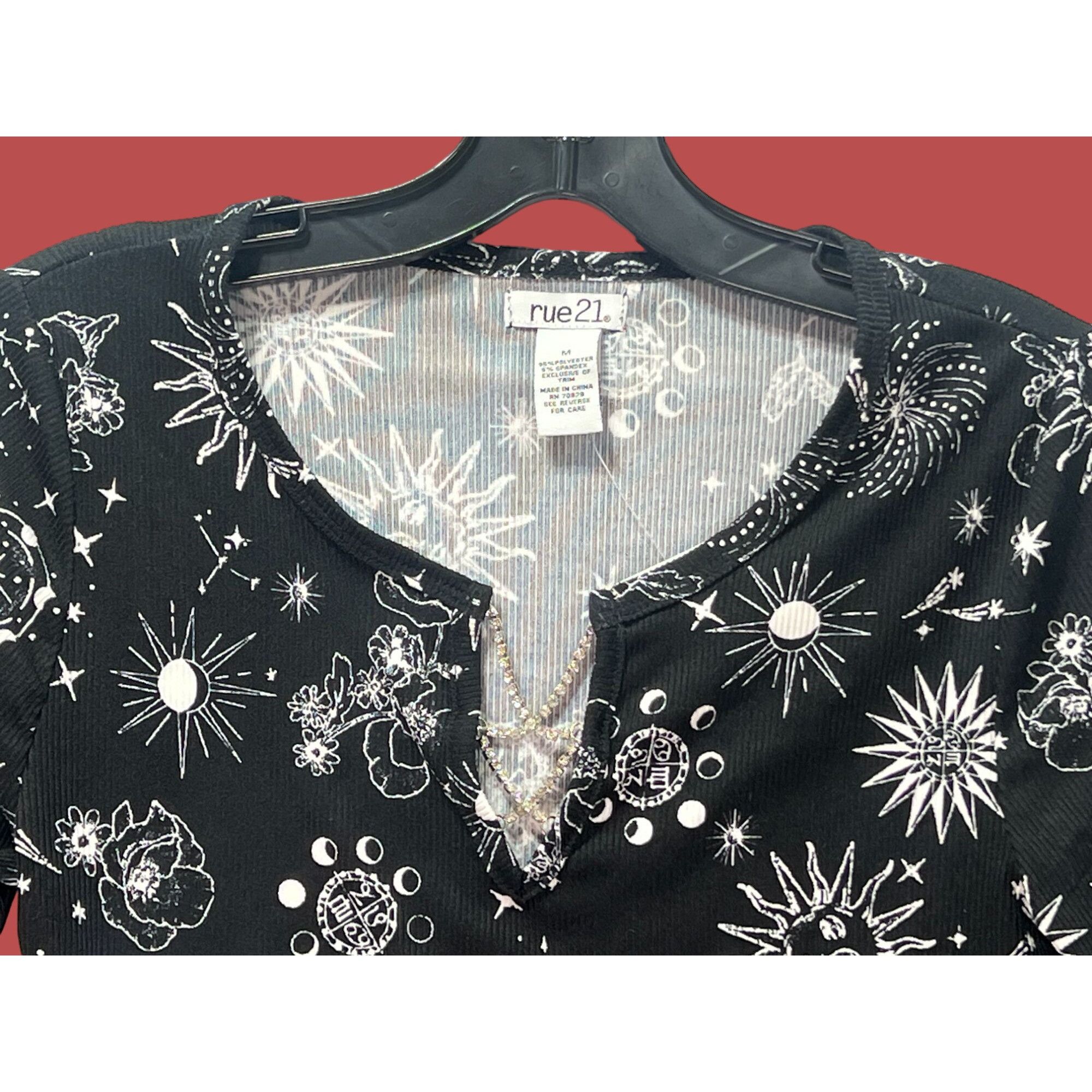 rue21 Rue 21 - Women's Long Sleeve Pullover Blouse - Black - Mediu Size M / US 6-8 / IT 42-44 - 11 Thumbnail