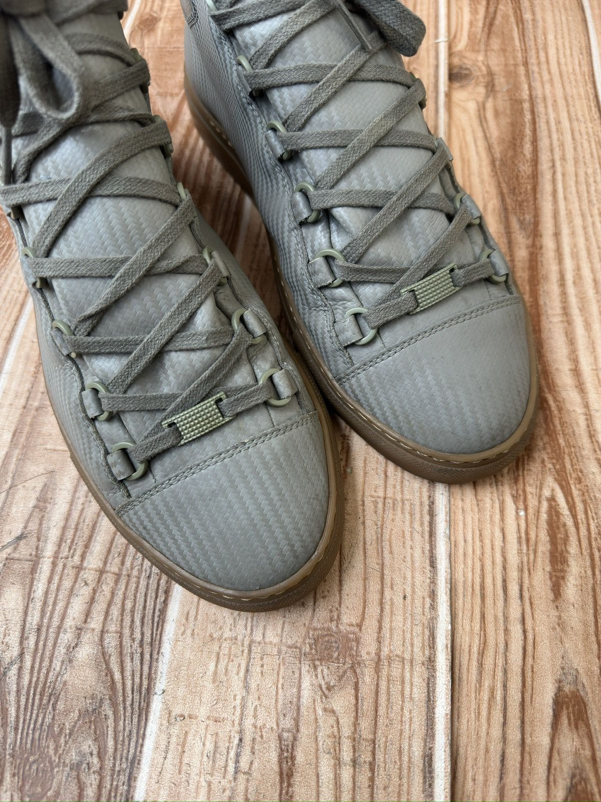 Balenciaga Balenciaga Paris Light Grey Hightop Sneaks Size US 10 / EU 43 - 8 Thumbnail