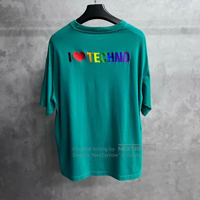 Balenciaga Balenciaga Green Short-sleeve T-shirt Size US S / EU 44-46 / 1 - 5 Thumbnail
