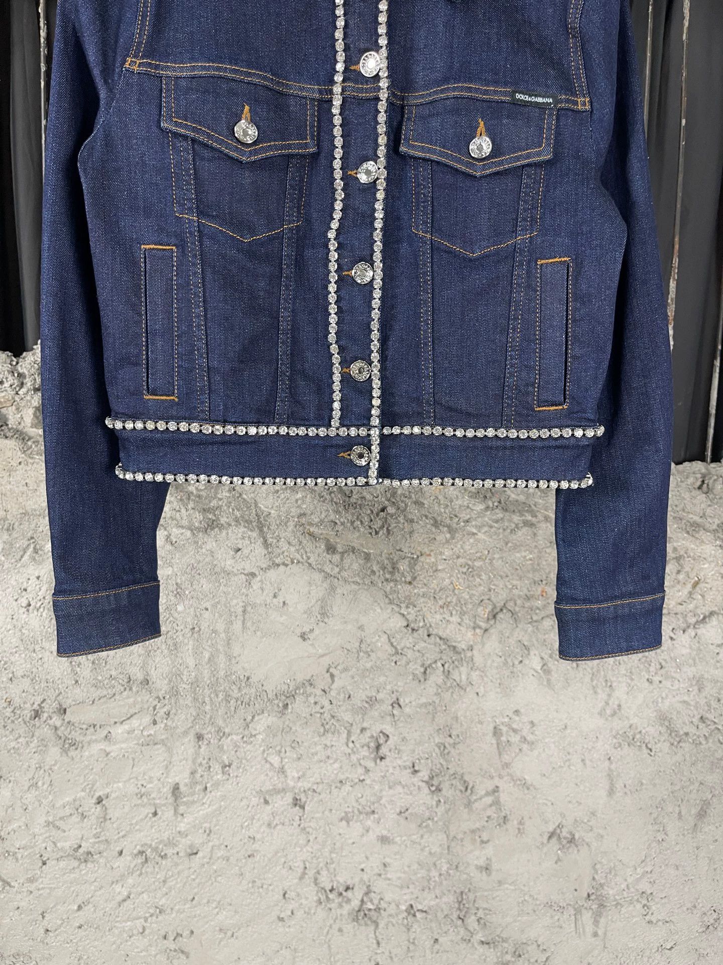 Dolce & Gabbana DG Crystal-Embellished Denim Jacket Women's Size XS / US 0-2 / IT 36-38 - 4 Thumbnail