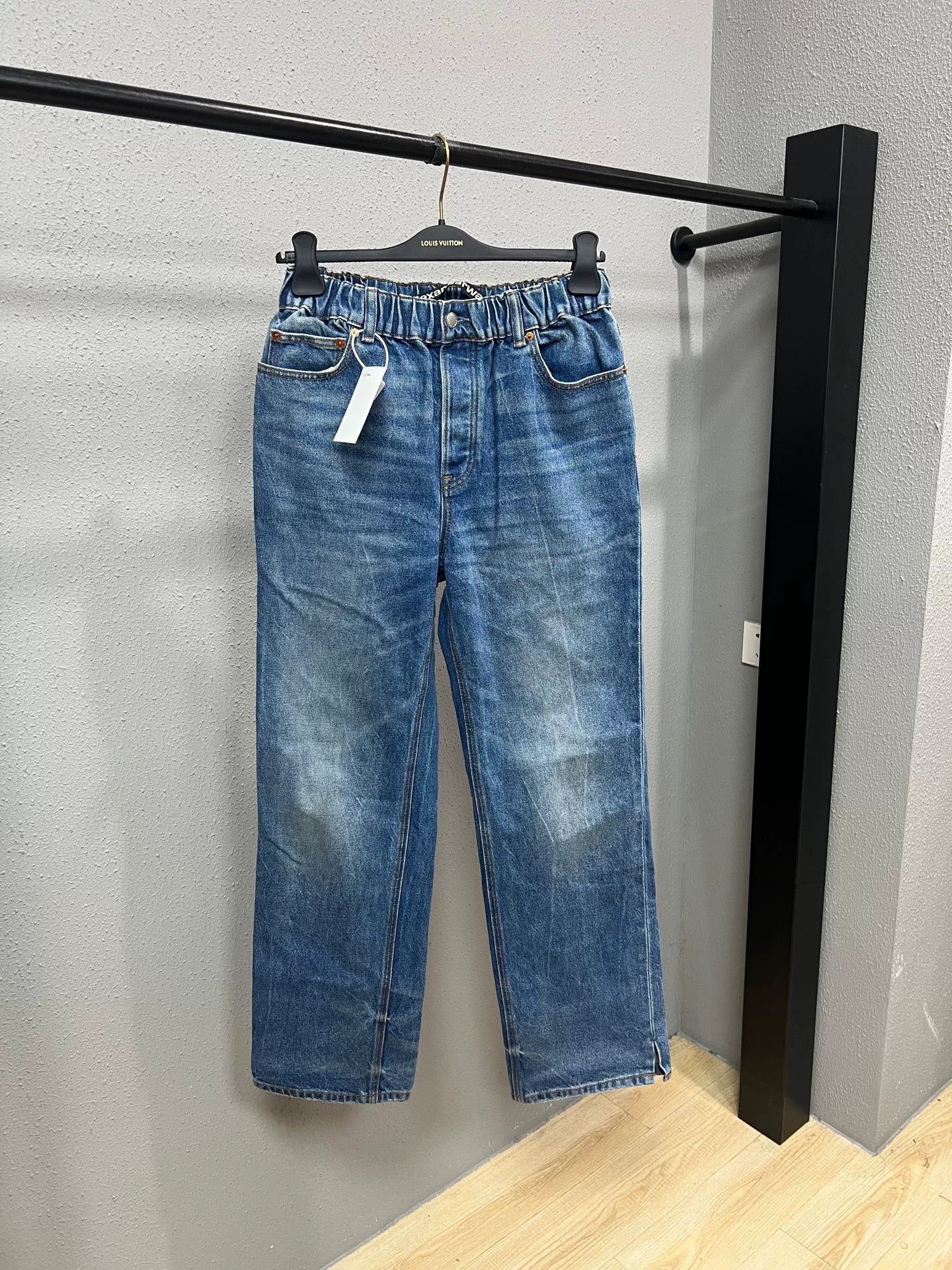Alexander Wang new alexander wang pleated denim pants Size 23" - 1 Thumbnail