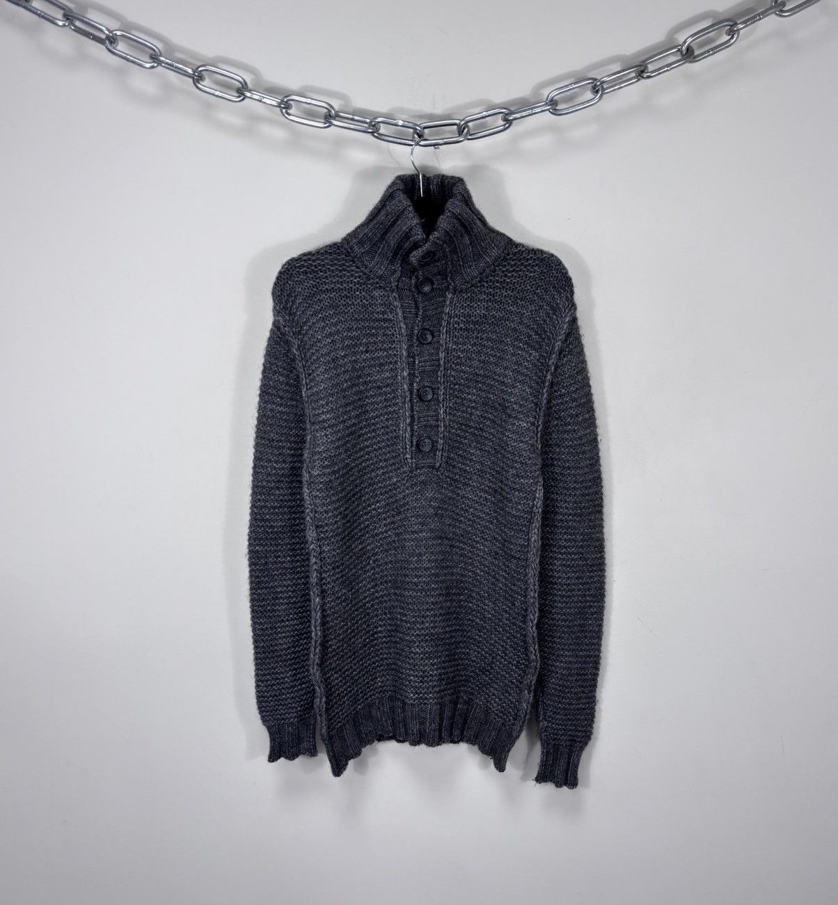Dolce & Gabbana Vintage Dolce & Gabbana 2000s Quilted Buttoned Wool Sweater Size US M / EU 48-50 / 2 - 1 Thumbnail