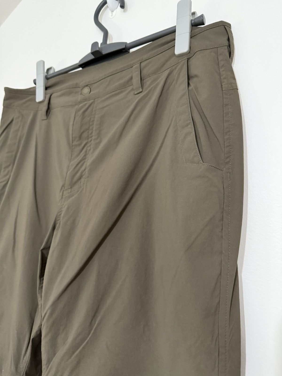 Mountain Hardwear Mountain Hardwear Basin Trek Convertible Pants Size US 34 / EU 50 - 3 Thumbnail