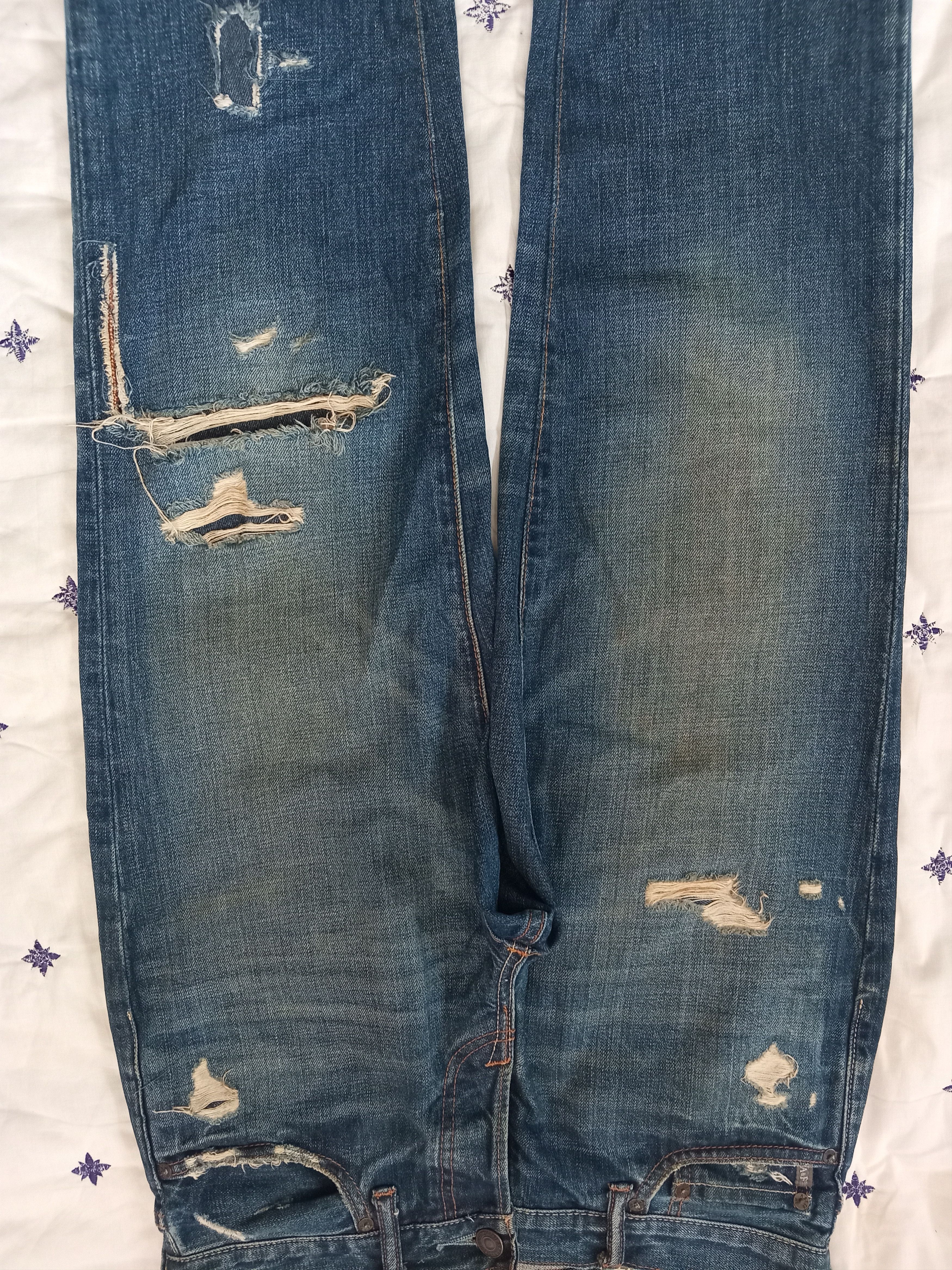 Abercrombie & Fitch × Japanese Brand A&F Classic Straight Ripped Distressed Jeans Pants Size US 32 / EU 48 - 13 Thumbnail