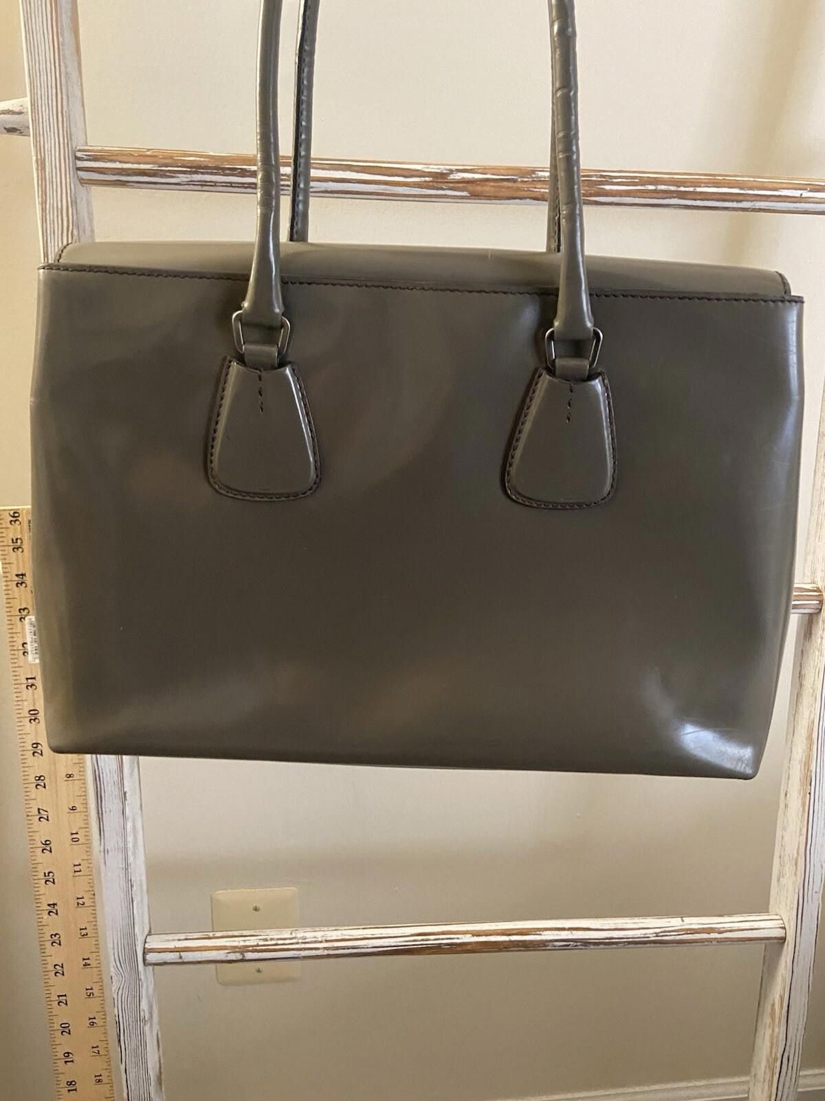 Prada Prada Spazzolato matte gray patent leather hand tote bag Size ONE SIZE - 3 Thumbnail