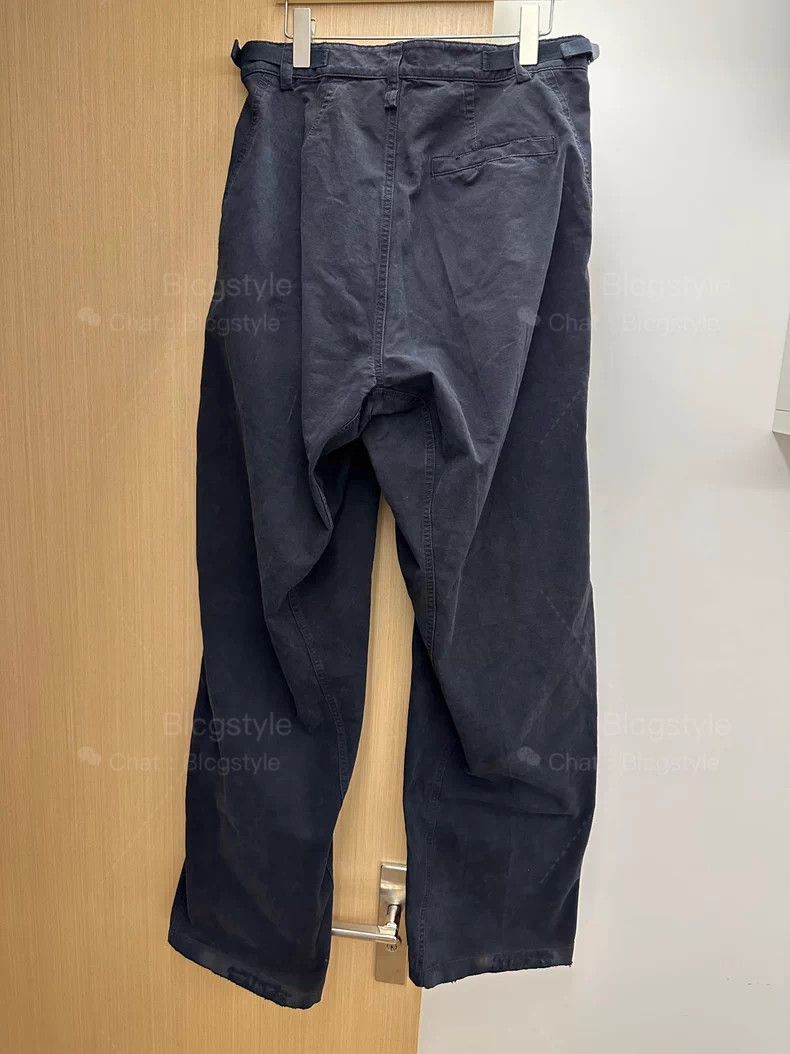 Balenciaga Balenciaga size XS Distressed Dirty Hole Work Chinos Size US 27 - 2 Thumbnail