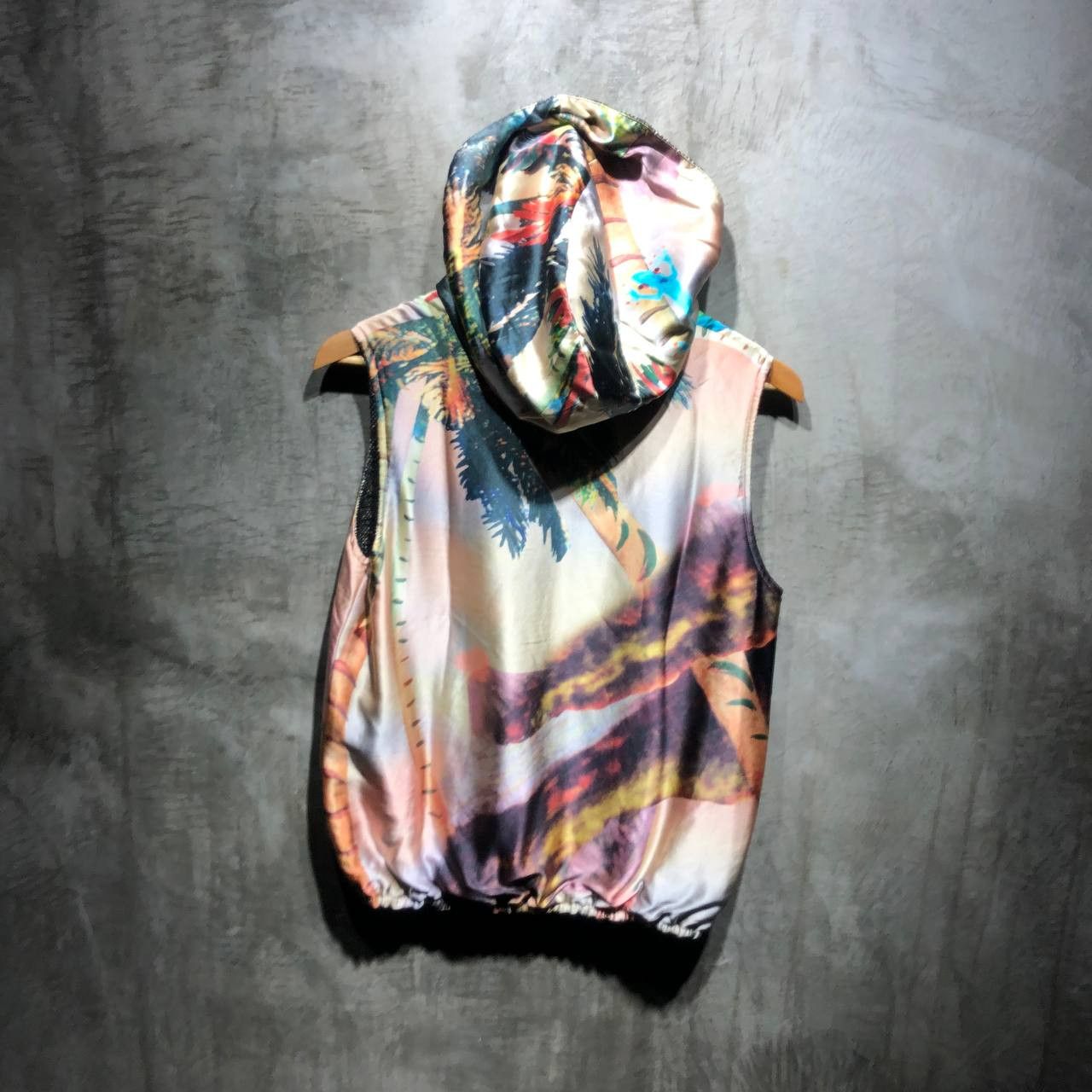 Tsumori Chisato Tsumori Chisato Mermaid reversible hooded vest Size US S / EU 44-46 / 1 - 6 Thumbnail