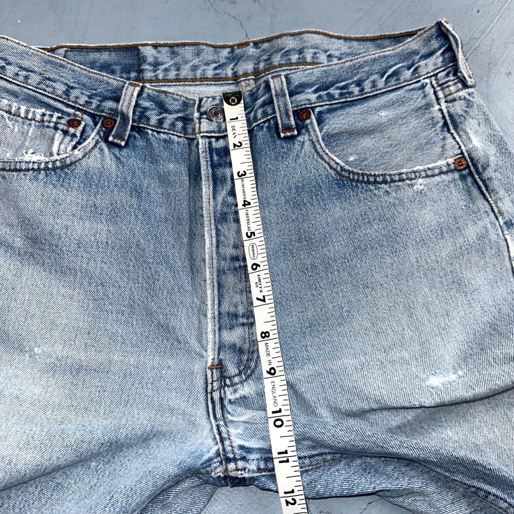 Levi's VINTAGE Levi's 501 Jeans Straight 90s USA Blue Light Wash 34x34 Mens Regular 34 Inseam 34 Jeans Size US 34 / EU 50 - 6 Thumbnail