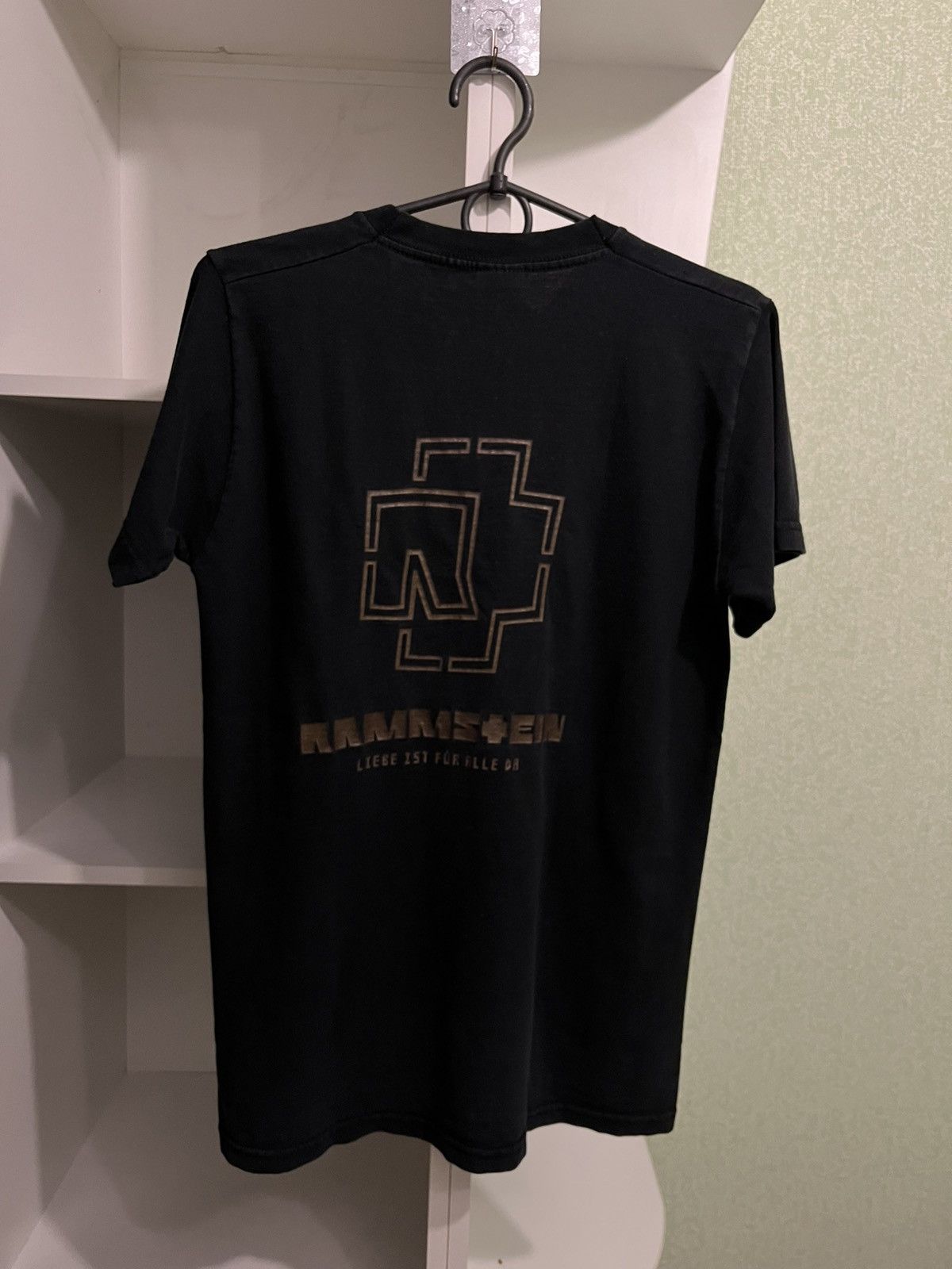Fruit Of The Loom Rammstein “Liebe ist für alle da” Band T-Shirt Size US S / EU 44-46 / 1 - 4 Thumbnail