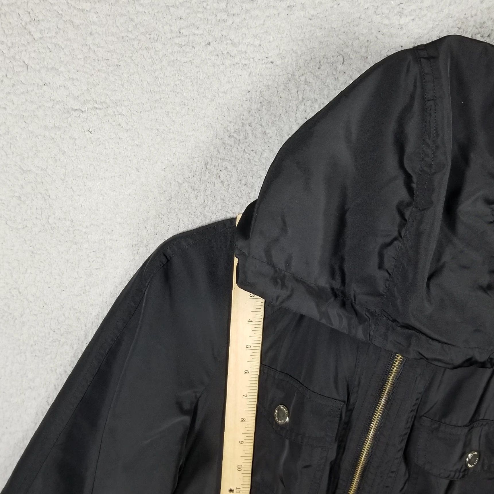 Michael Kors Michael Kors Jacket Womens Small Hooded Full Zip Water Resistant Pockets MK Black Zipper Logo Pockets Button Size S / US 4 / IT 40 - 6 Thumbnail