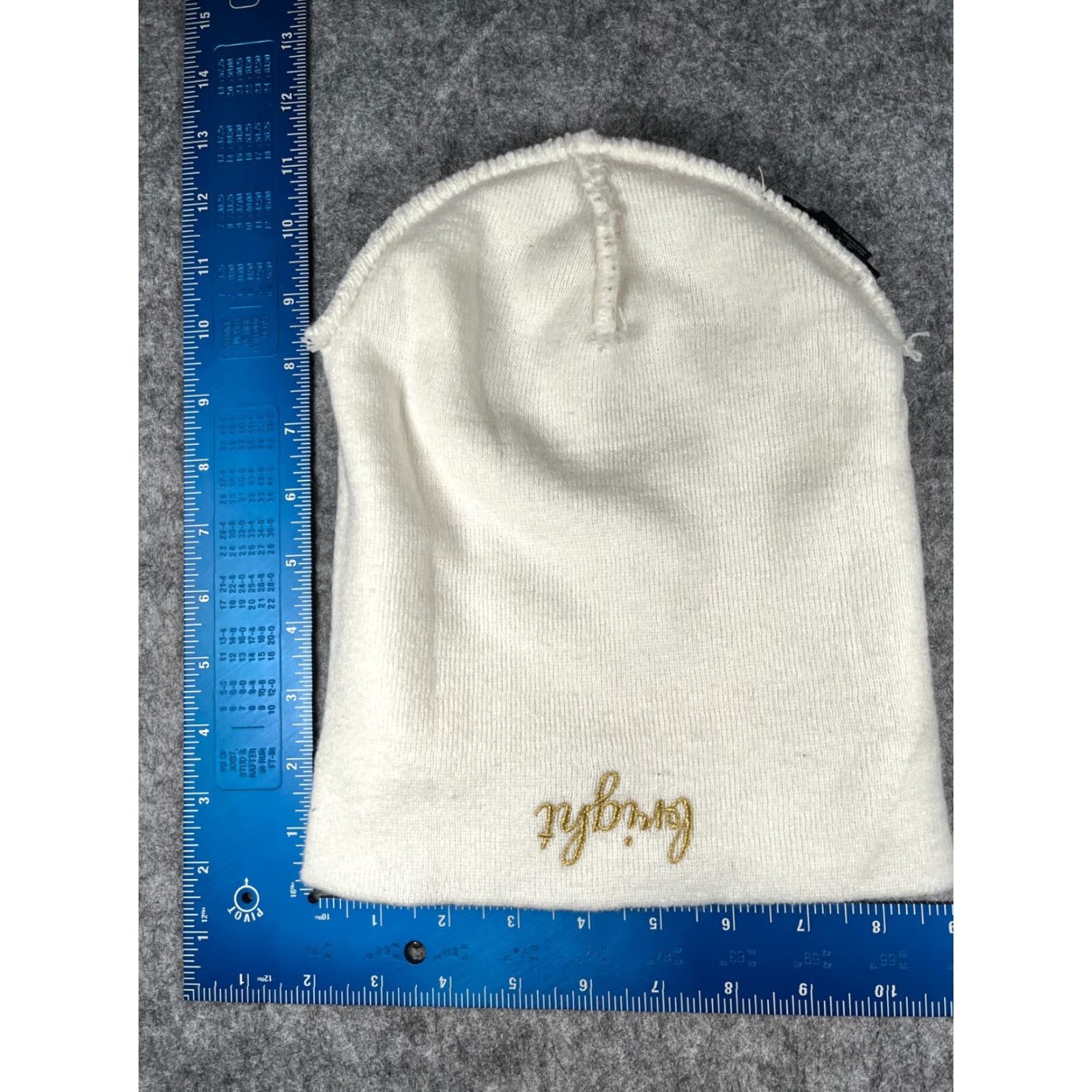 Vintage D&Y Beanie Hat/Toque White One Size Women Knit 100% Acrylic Embroidered Casual Winter Winter 100% Acrylic Beanie Womens Size ONE SIZE - 6 Thumbnail