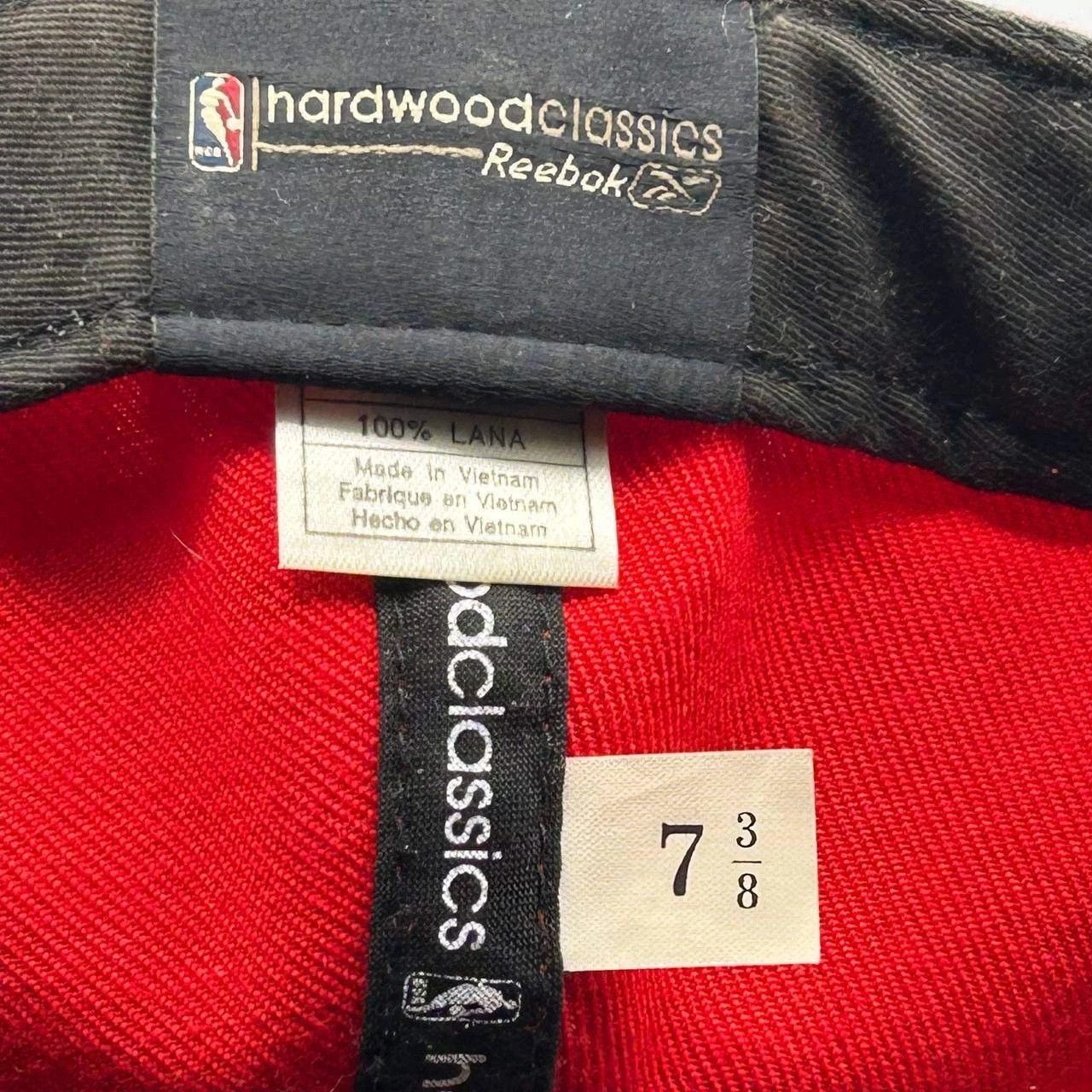 Reebok Chicago Bulls Hat 7 3/8 NBA Hardwood Classics Fitted Wool Size ONE SIZE - 4 Thumbnail