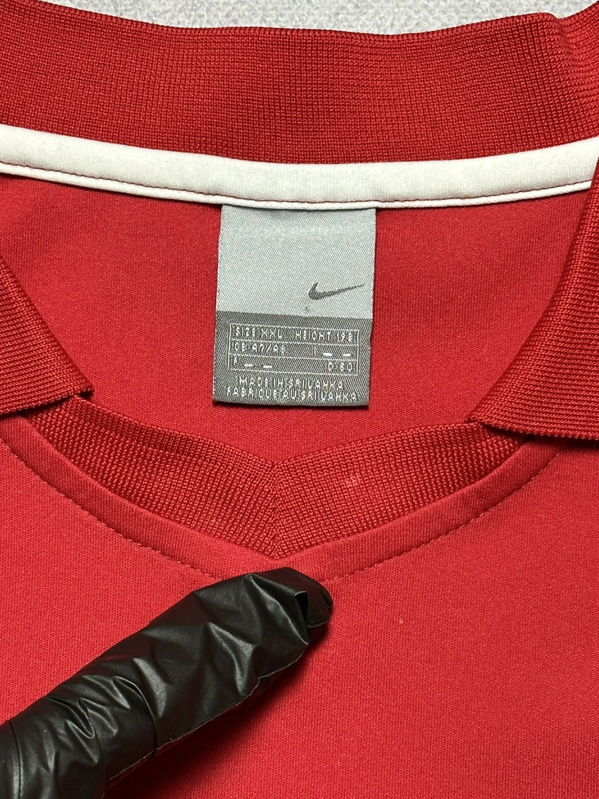 Vintage Vintage Manchester United Nike 2004 Soccer Tshirt Size US XL / EU 56 / 4 - 9 Thumbnail