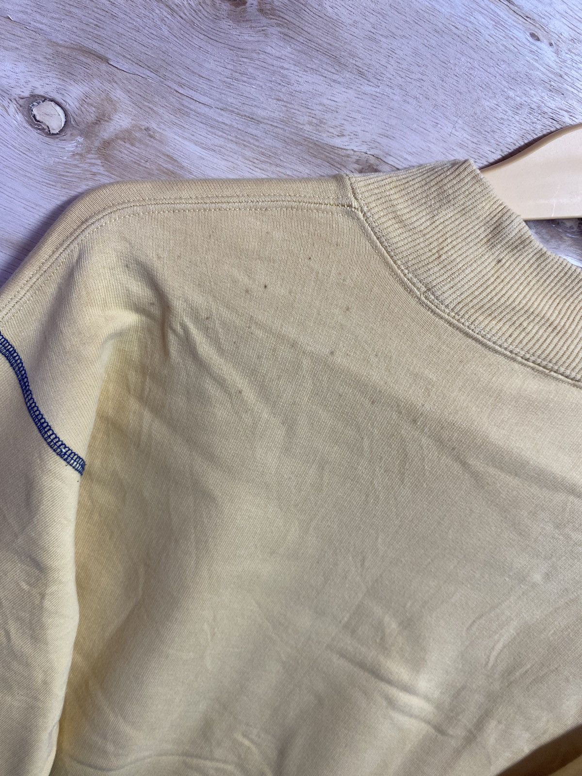 Helly Hansen vintage Helly Hansen crewneck sweatshirt embroidered logo Size US M / EU 48-50 / 2 - 8 Thumbnail