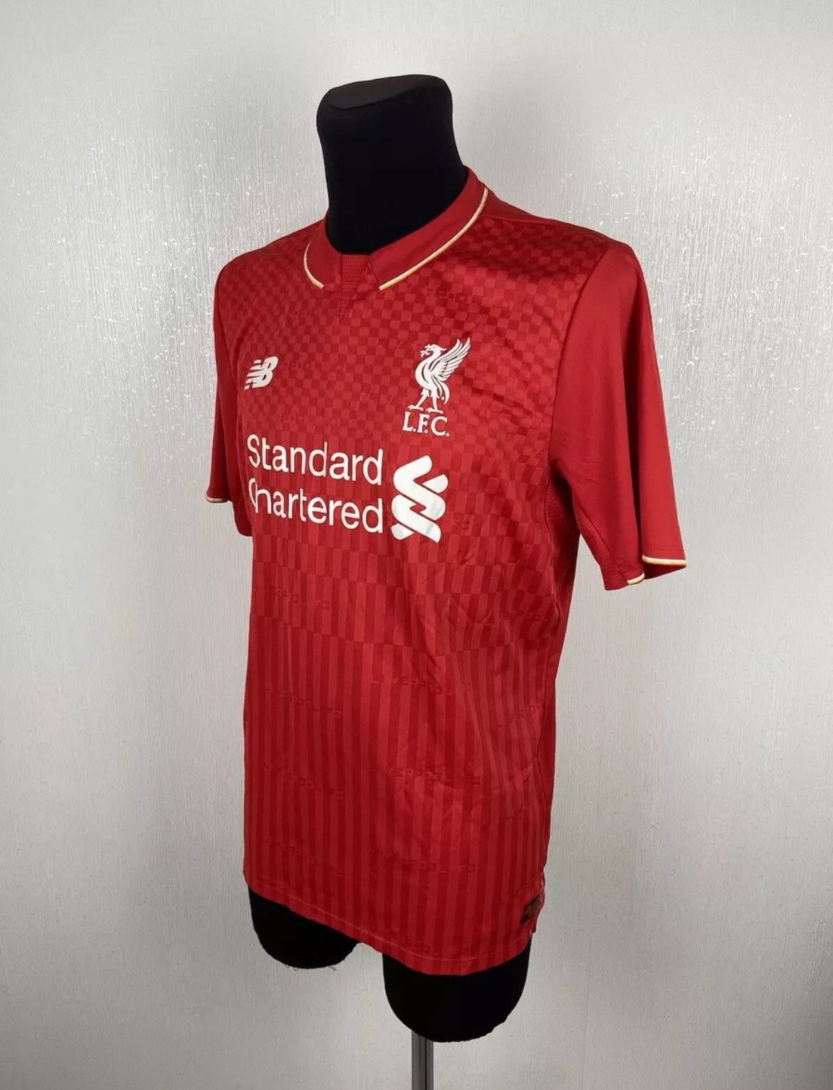 New Balance Liverpool FC 2015/2016 Jersey Shirt New Balance Red Size L Size US L / EU 52-54 / 3 - 2 Thumbnail