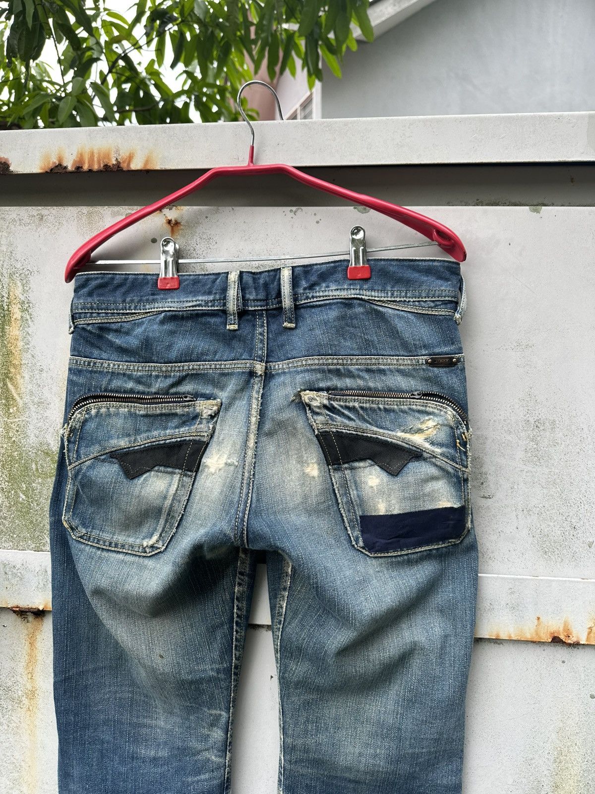 Diesel 👹Vintage Diesel Poiak Baggy Thrashed Jeans Size US 28 / EU 44 - 9 Thumbnail