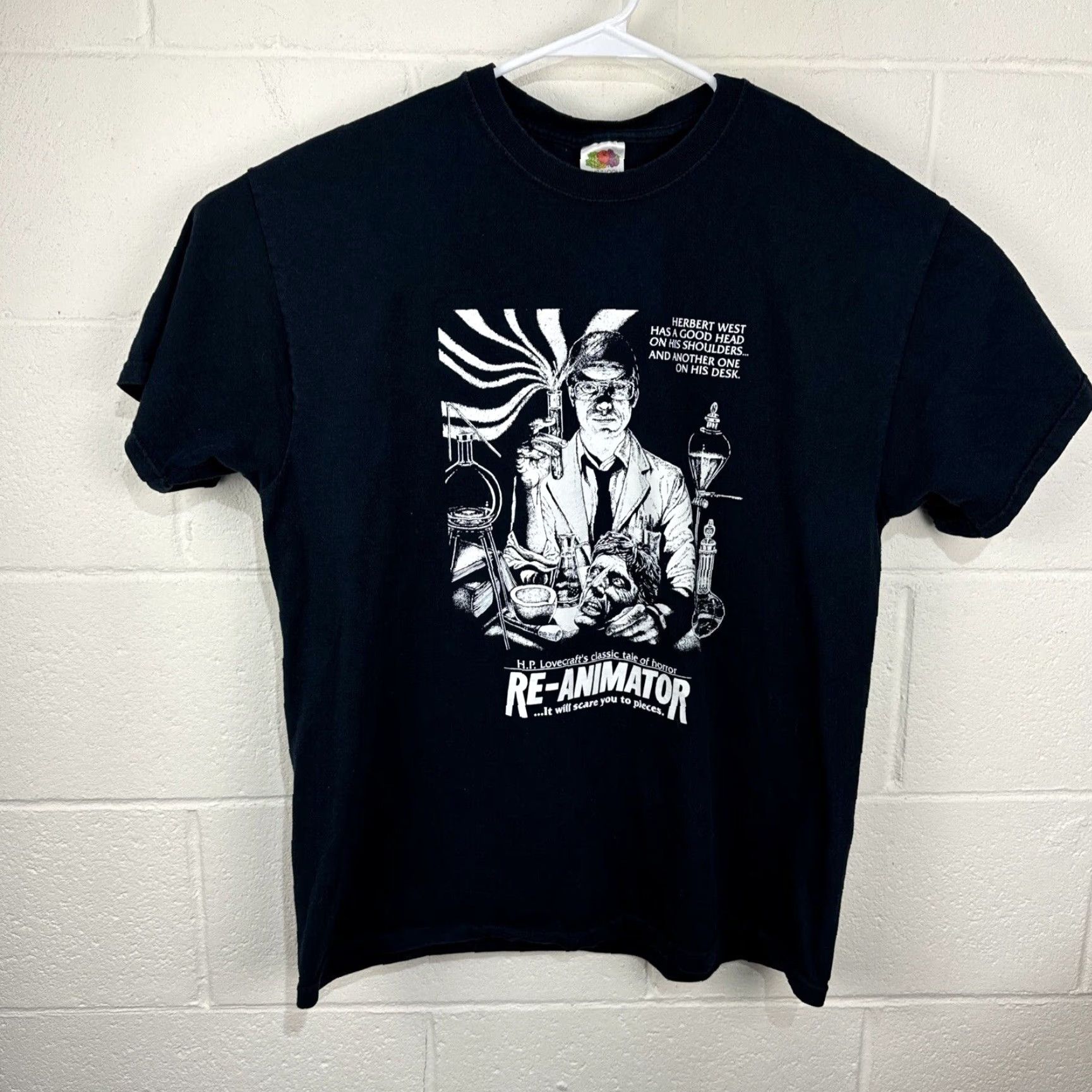 Fruit Of The Loom VINTAGE HP Lovecraft Re-Animator T-Shirt XL Black Horror 90s Movie Mens Size US XL / EU 56 / 4 - 2 Thumbnail