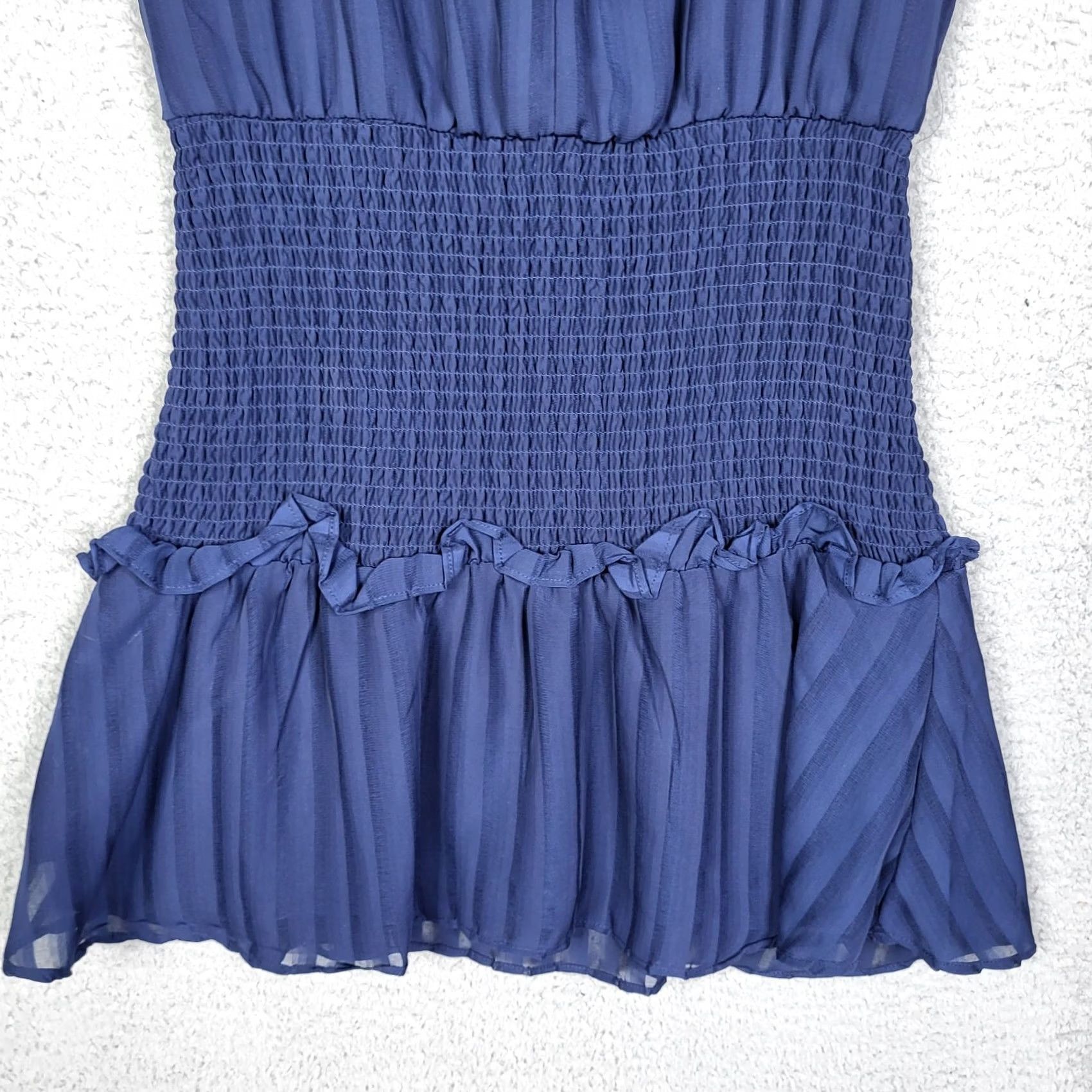 AQUA AQUA Dress Women's Key hole Ruffle Sleeve Smocked Cocktail Party Size M Blue Above the knee Short Sleeve Crew Neck A-Line Pattern: Solid Size M / US 6-8 / IT 42-44 - 5 Thumbnail
