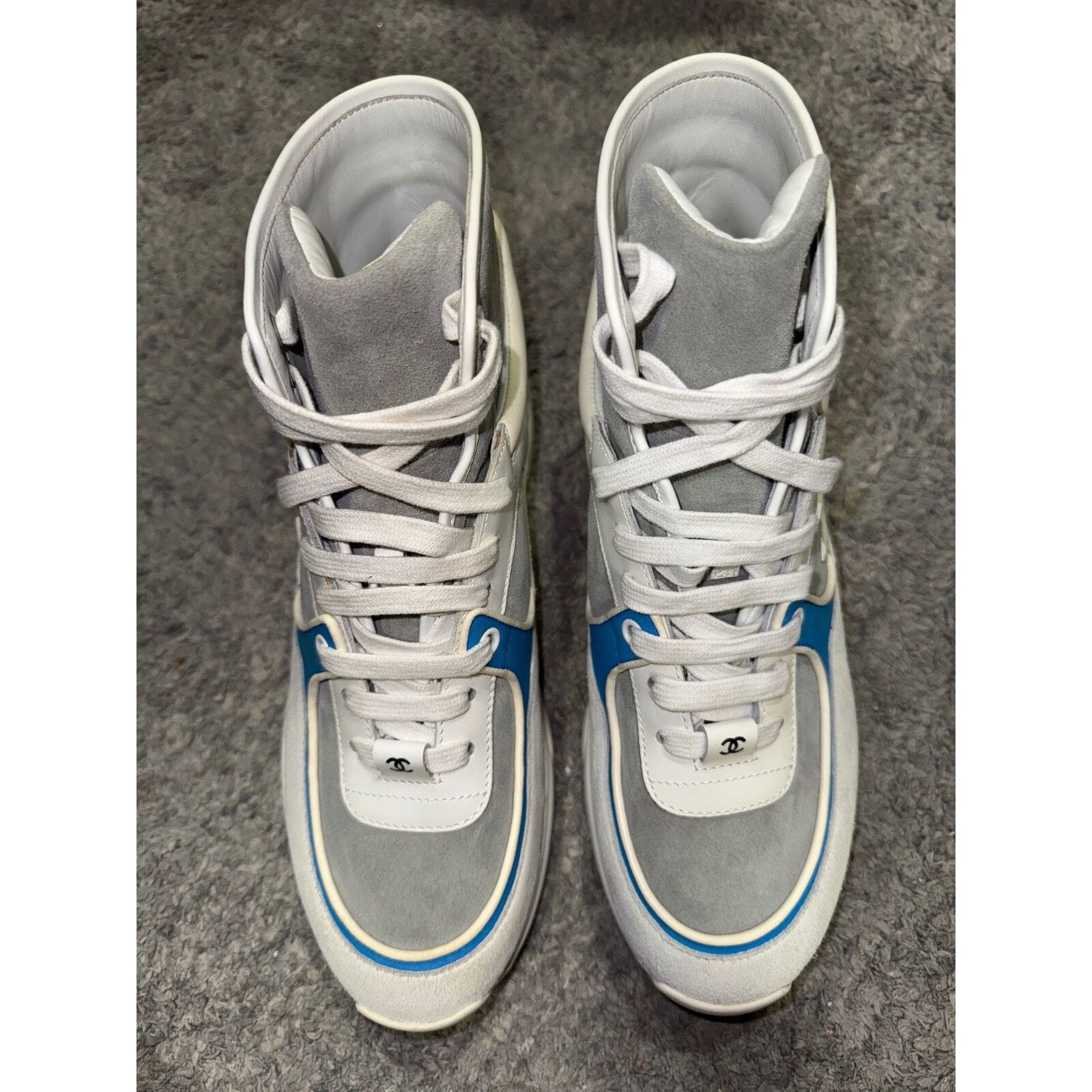 Chanel 18P CC Logo Lace Up Tie Flat Trainer High Top Sneaker 38 Size US 8 / IT 38 - 14 Thumbnail